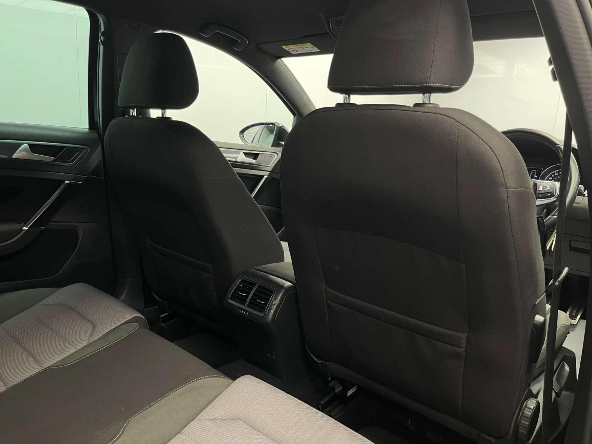 2016 Volkswagen GOLF image 21