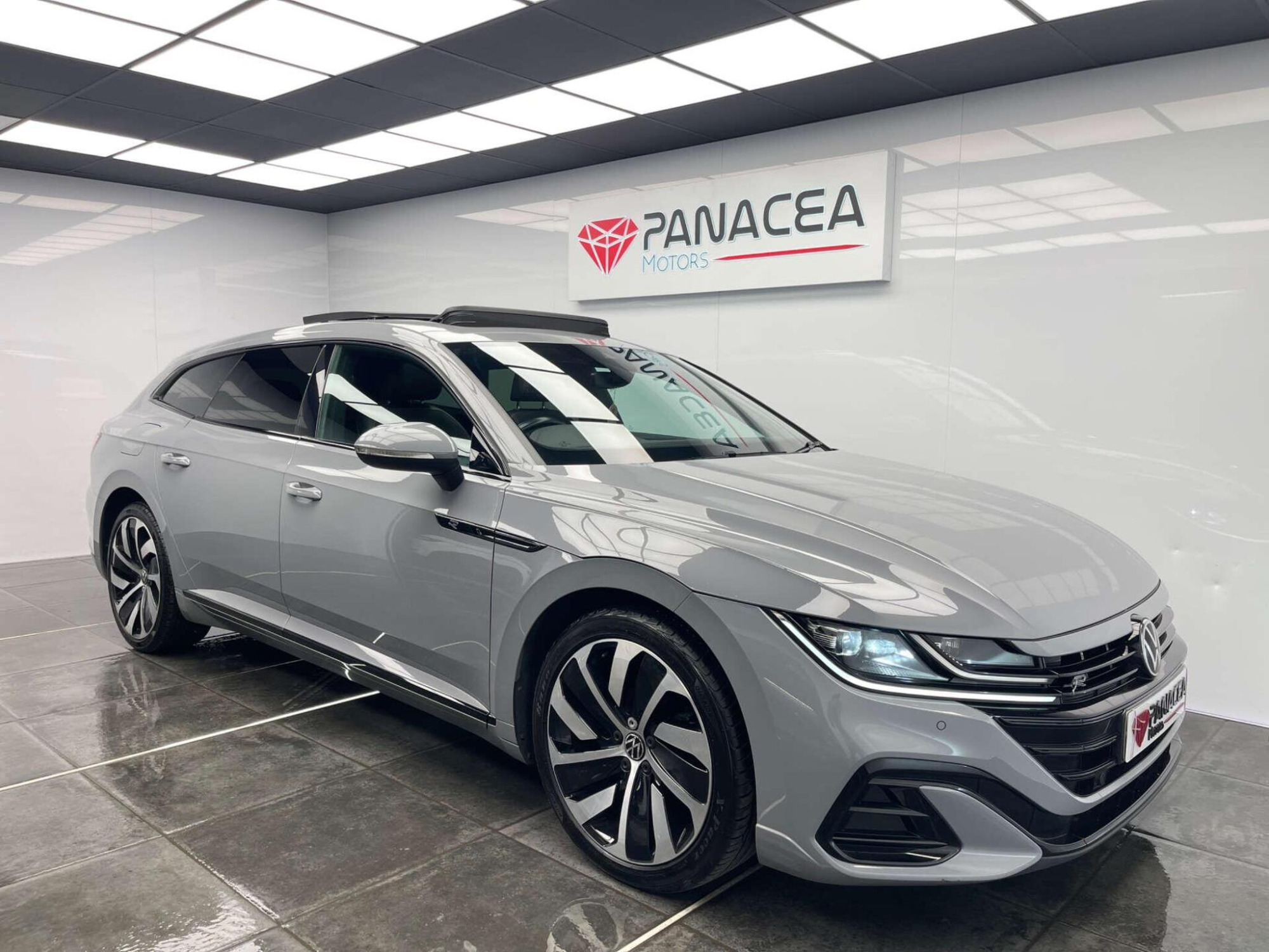 2023 Volkswagen ARTEON image 4