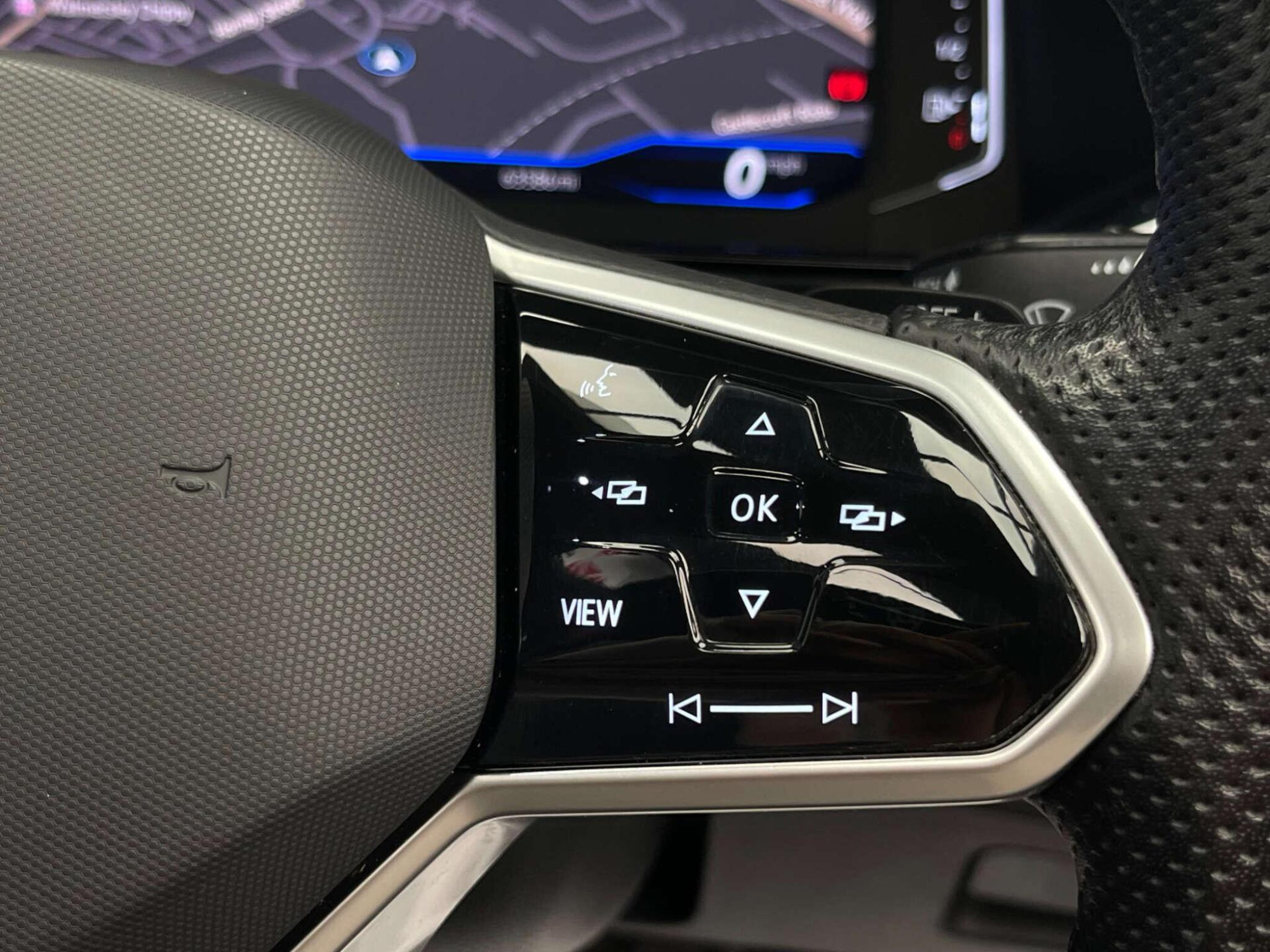 2023 Volkswagen ARTEON image 16