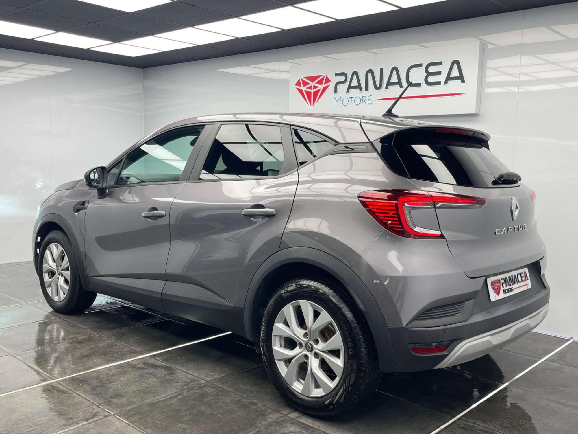 2021 Renault CAPTUR image 28