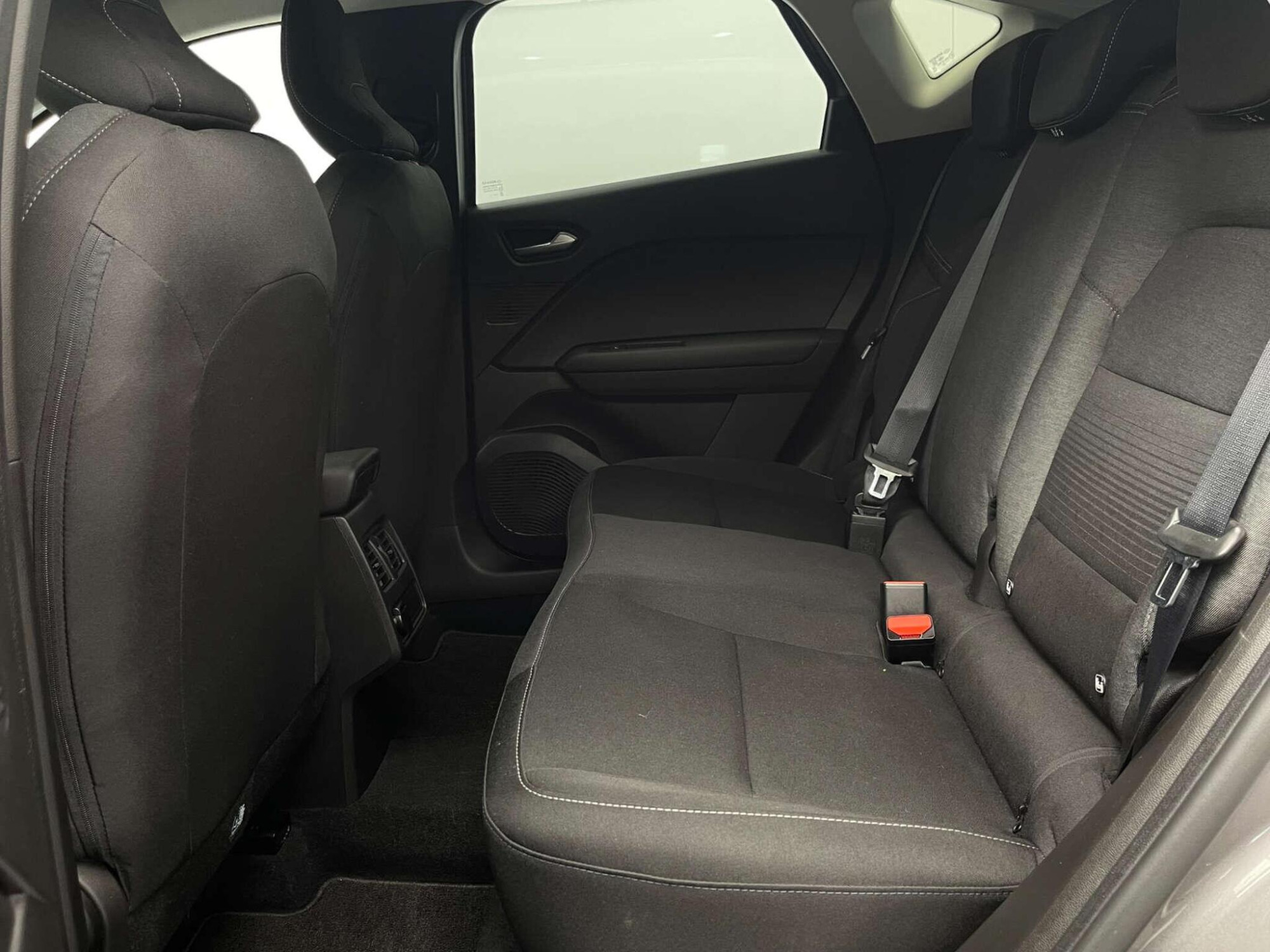 2021 Renault CAPTUR image 35