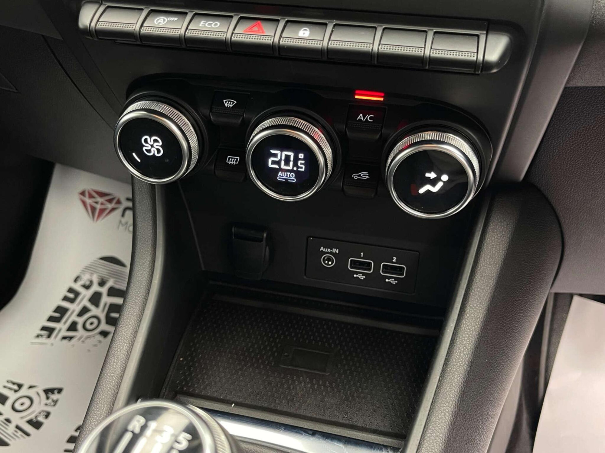 2021 Renault CAPTUR image 19