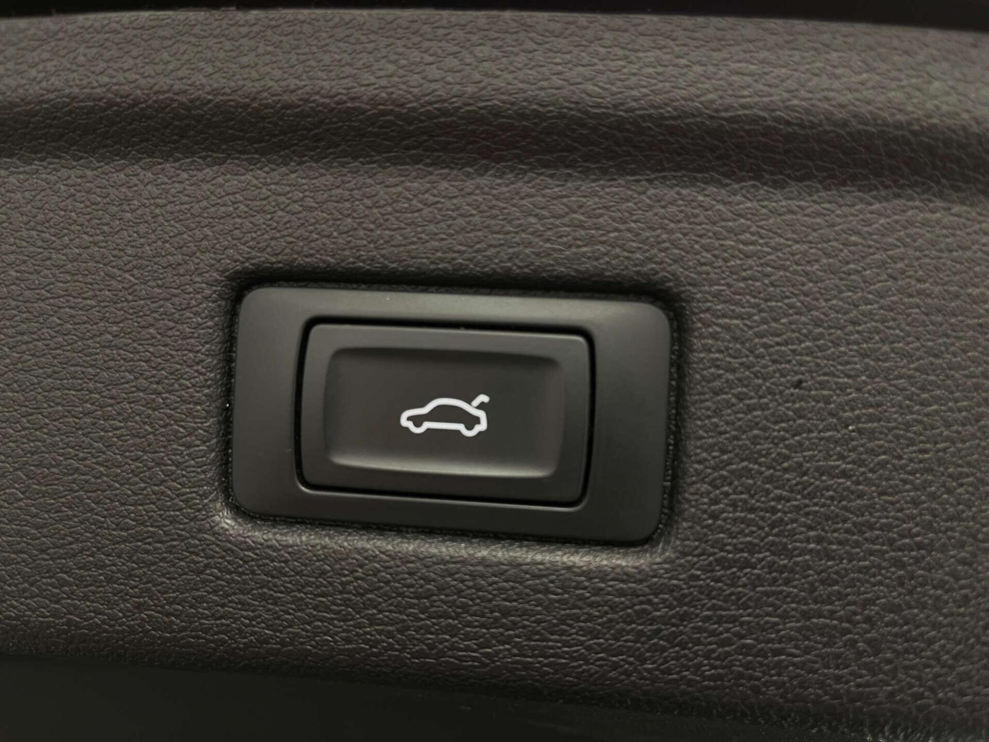 2022 Audi A5 image 32