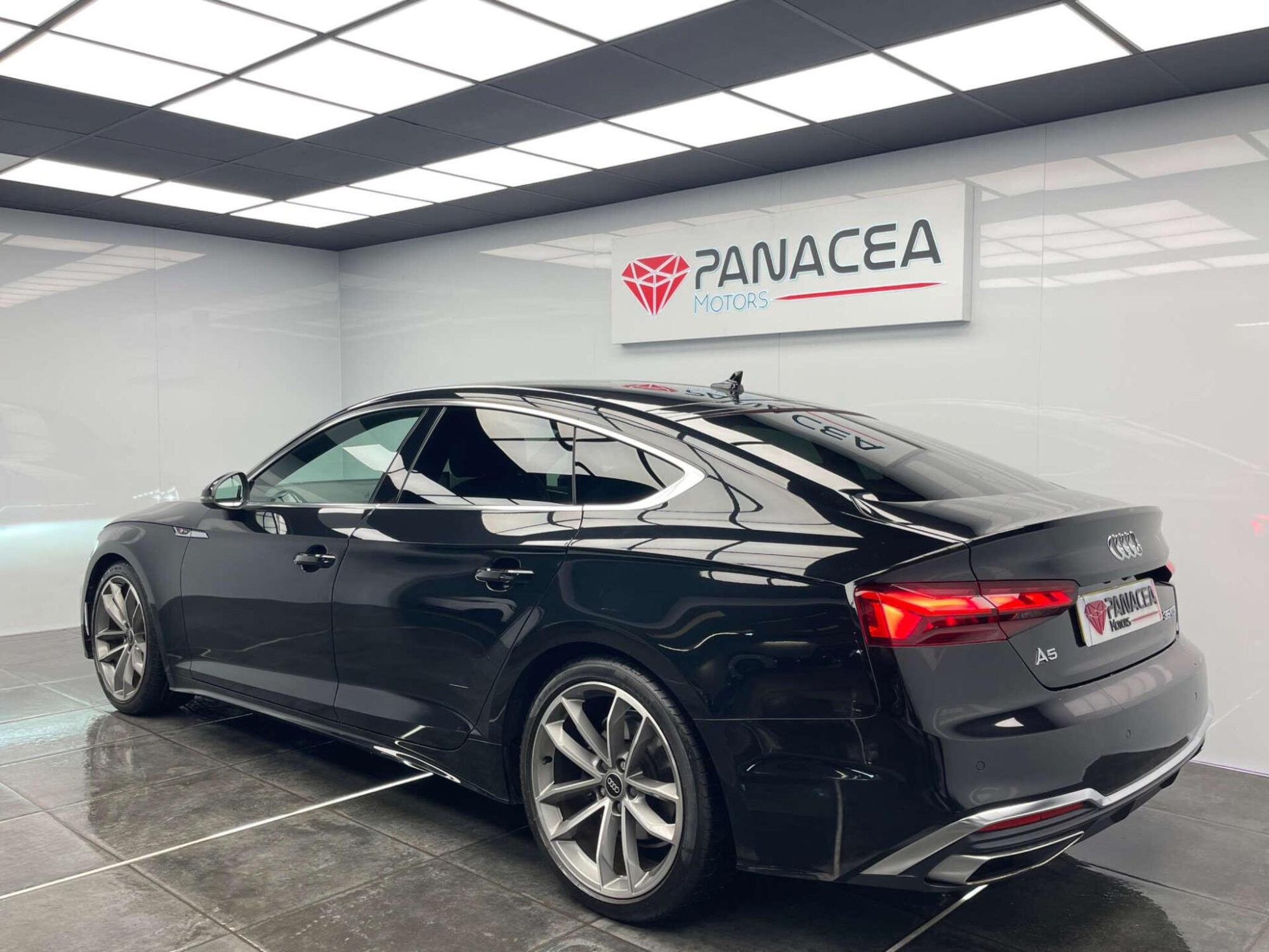 2022 Audi A5 image 28
