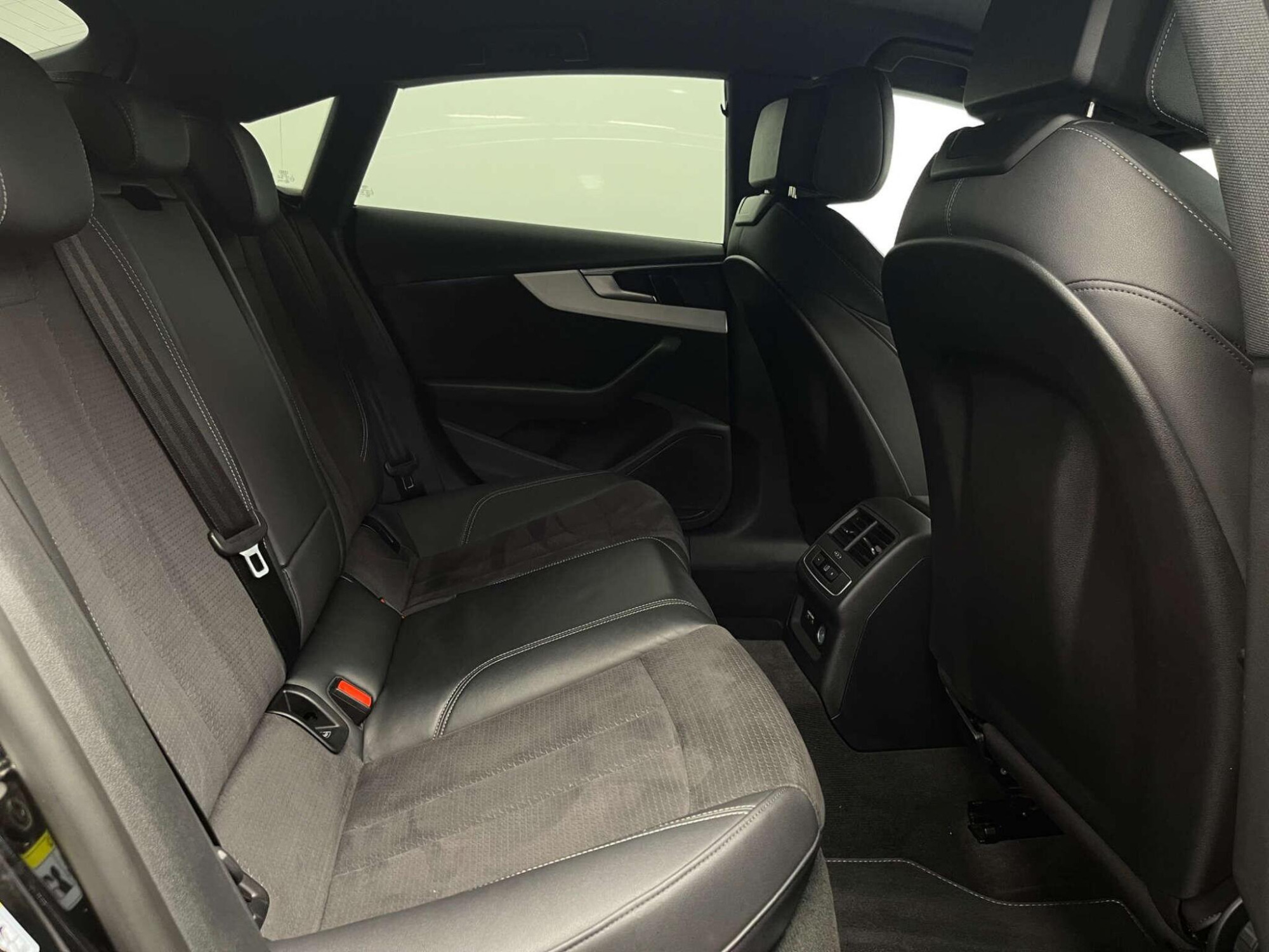 2022 Audi A5 image 20