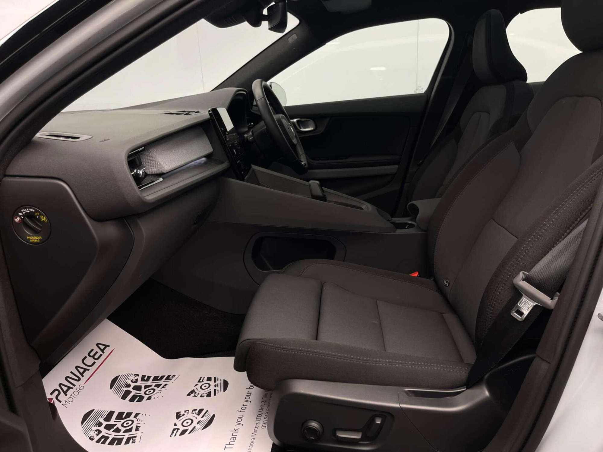 2023 Polestar 2 image 39
