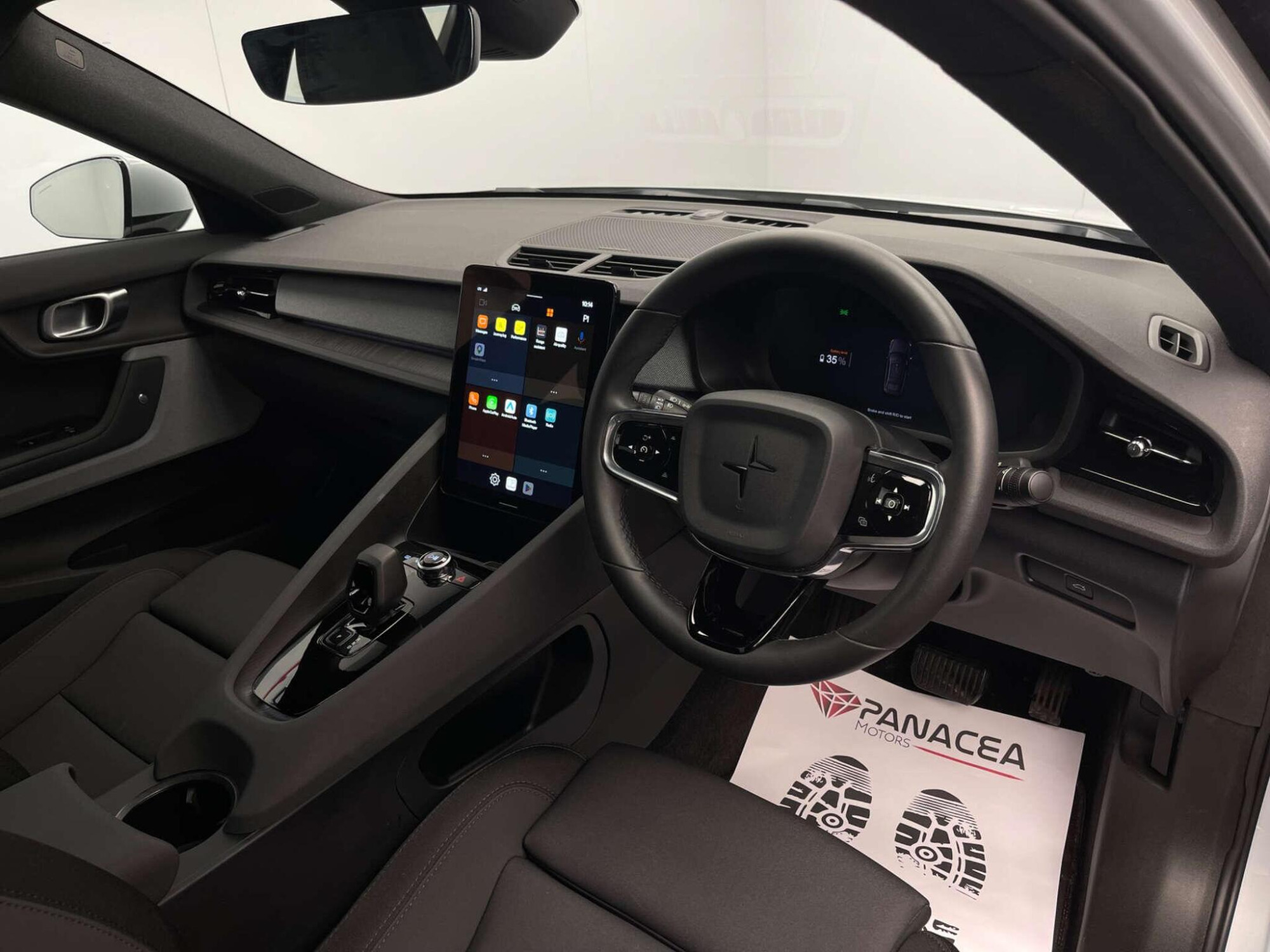 2023 Polestar 2 image 10