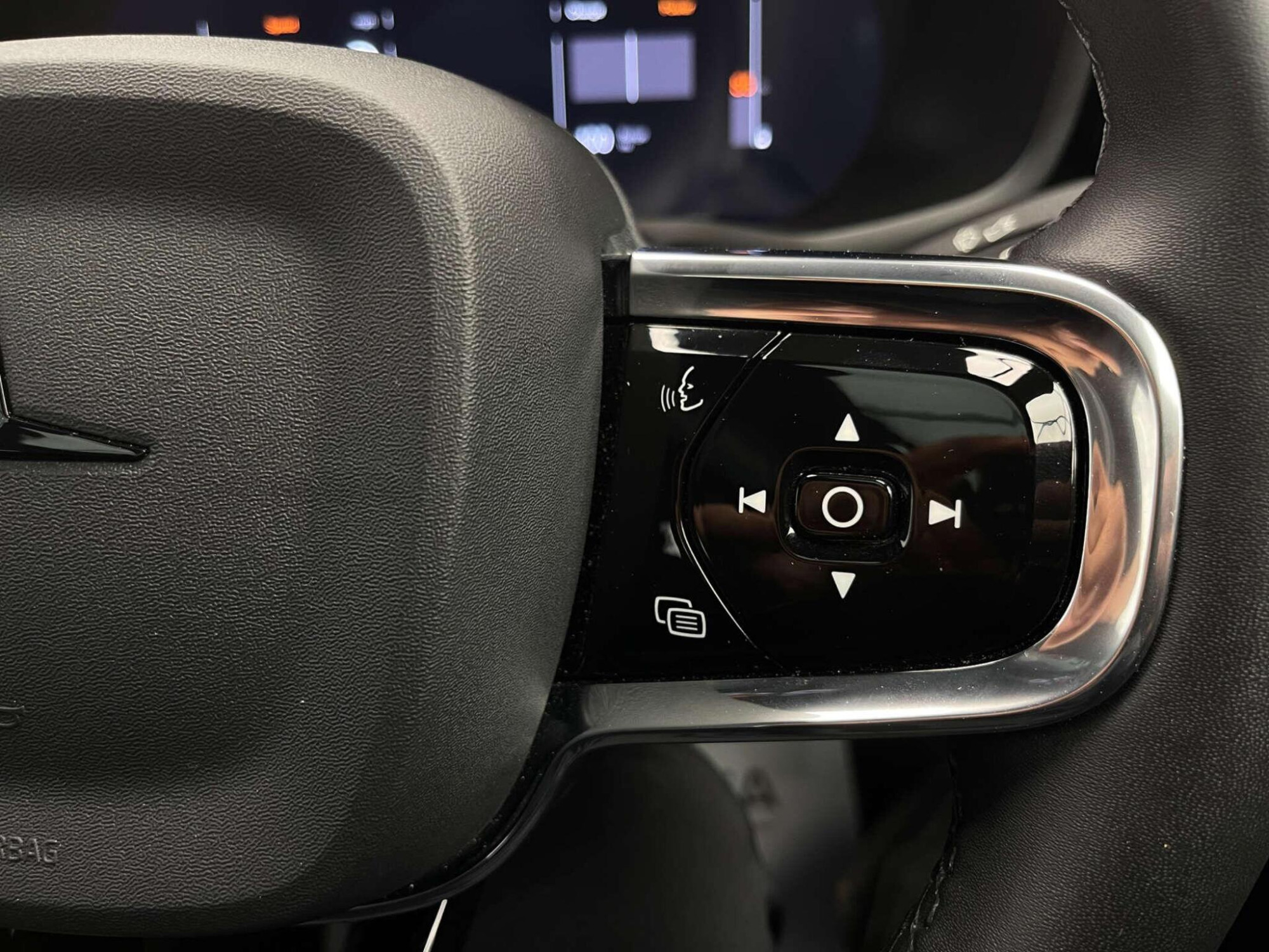 2023 Polestar 2 image 18