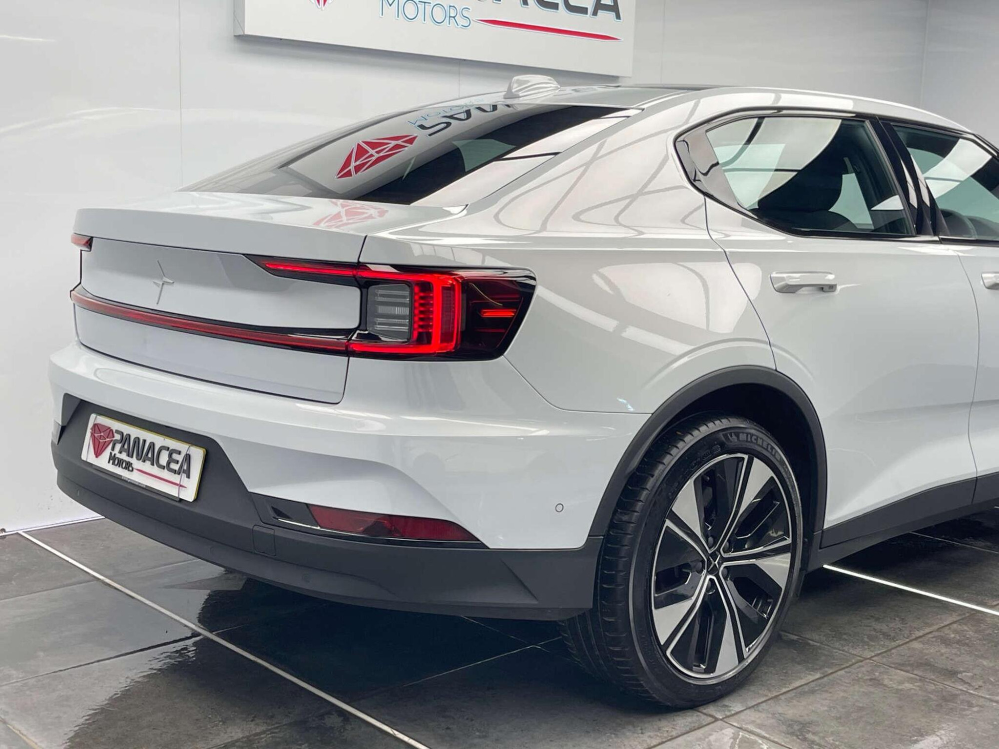2023 Polestar 2 image 34
