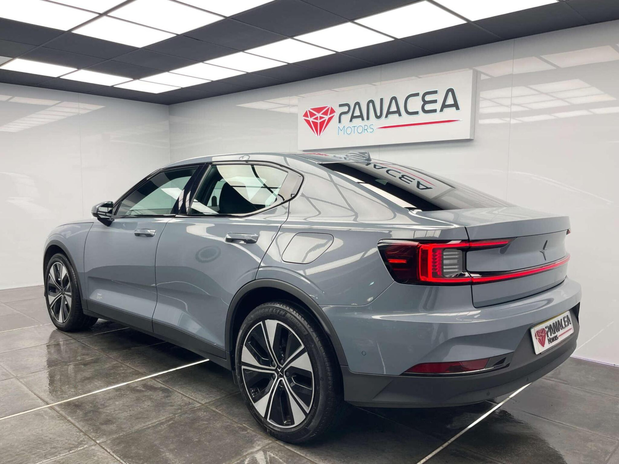 2022 Polestar 2 image 20