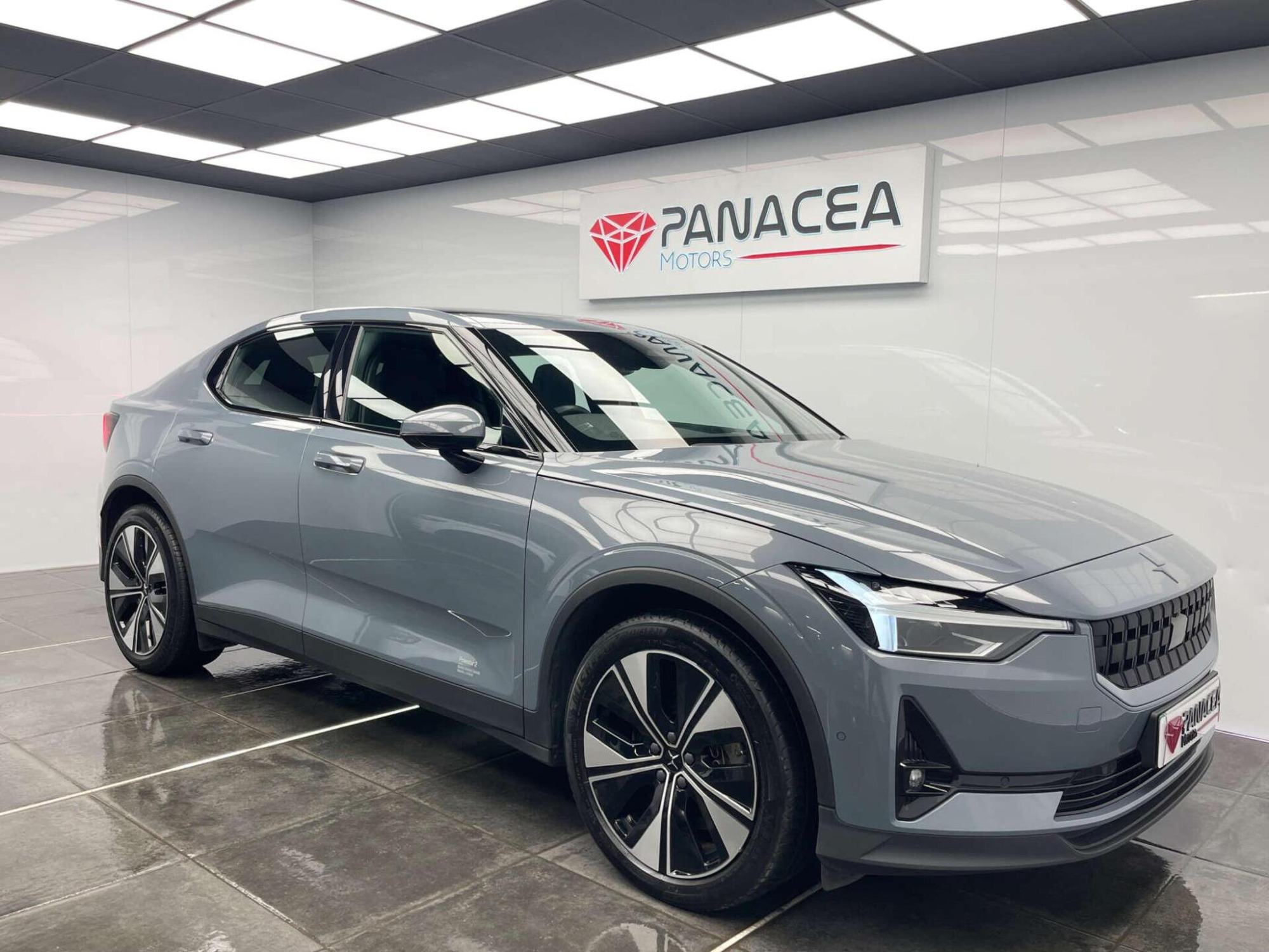 2022 Polestar 2 image 4