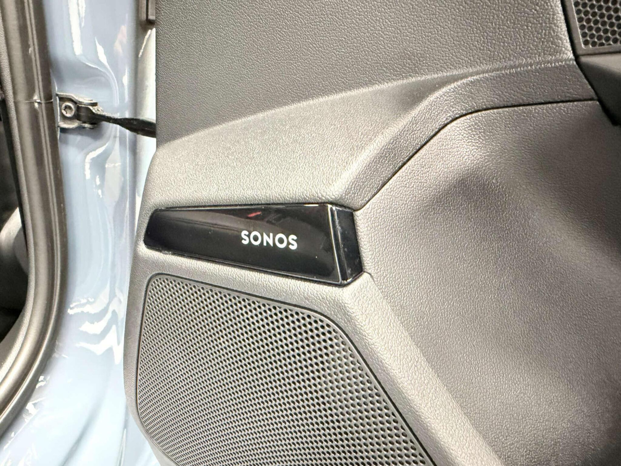 2025 Audi RS 3 image 32