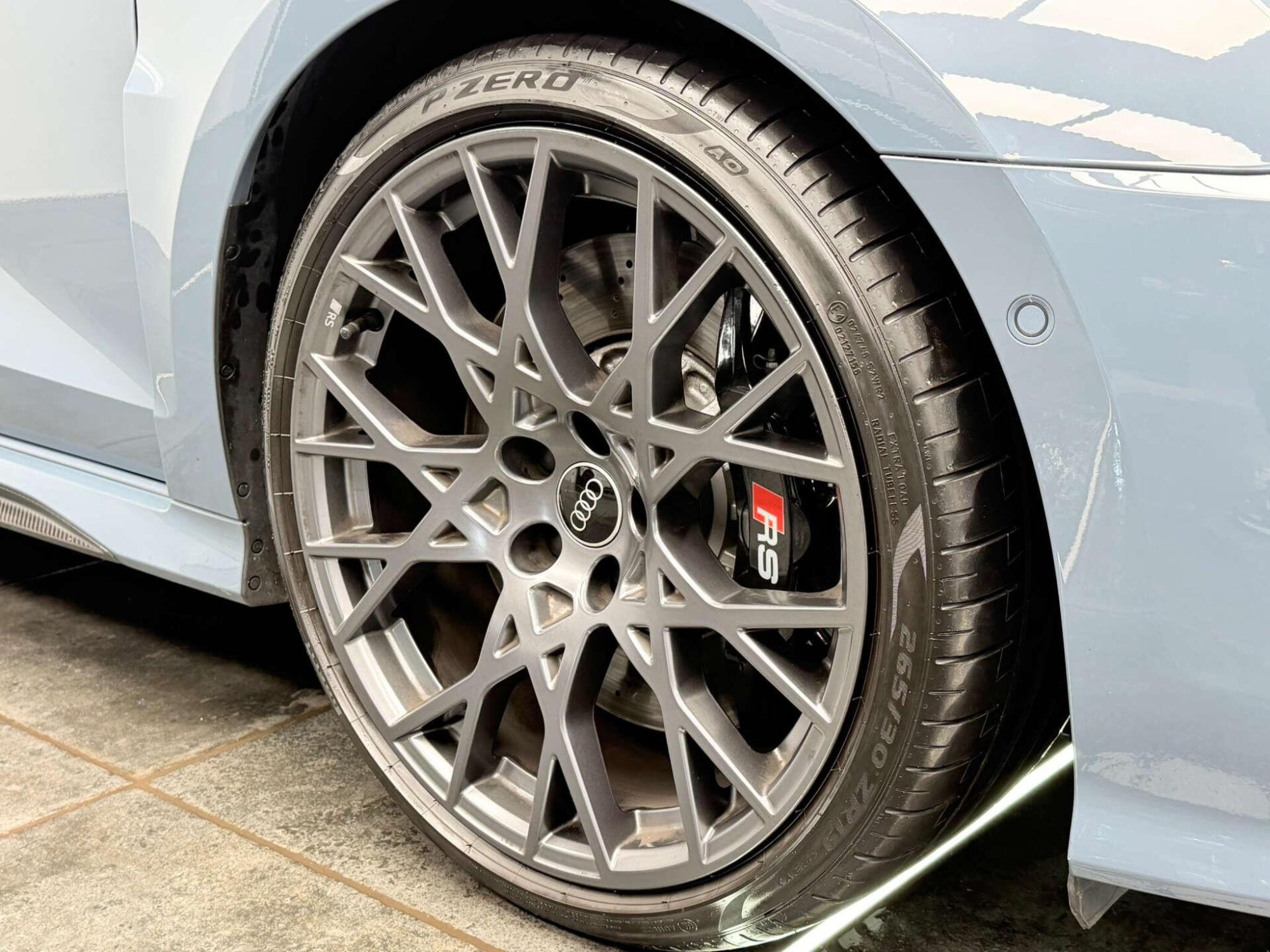 2025 Audi RS 3 image 37