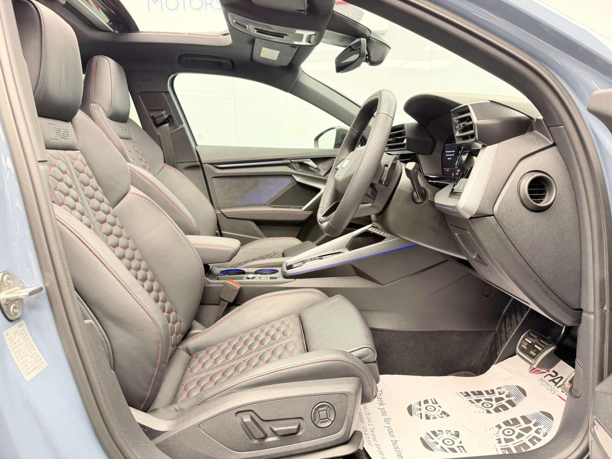 2025 Audi RS 3 image 11