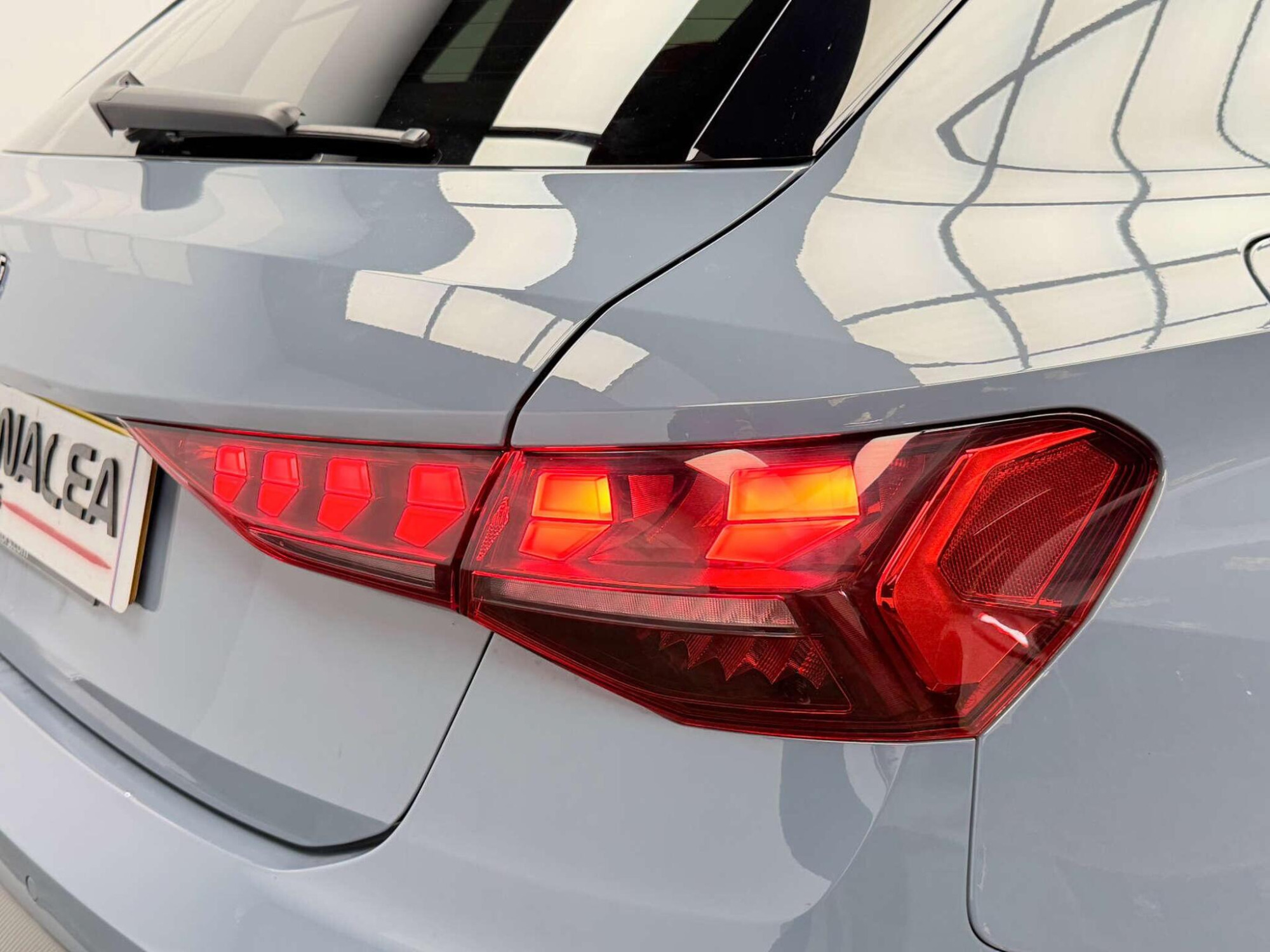 2025 Audi RS 3 image 39