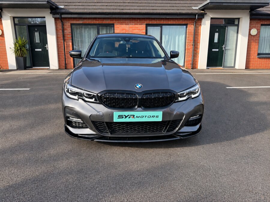 BMW G20 photo 2