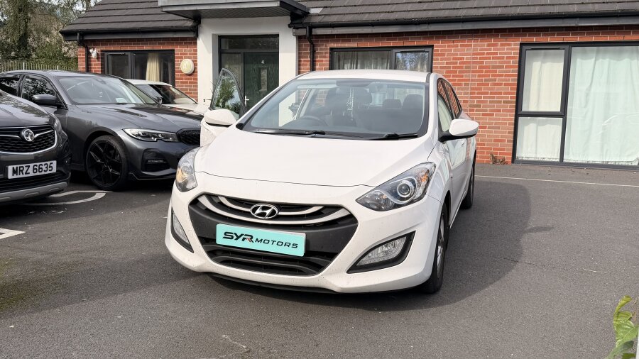 Hyundai i30 Active – 2012 – FRZ 1271 i30 active photo 2
