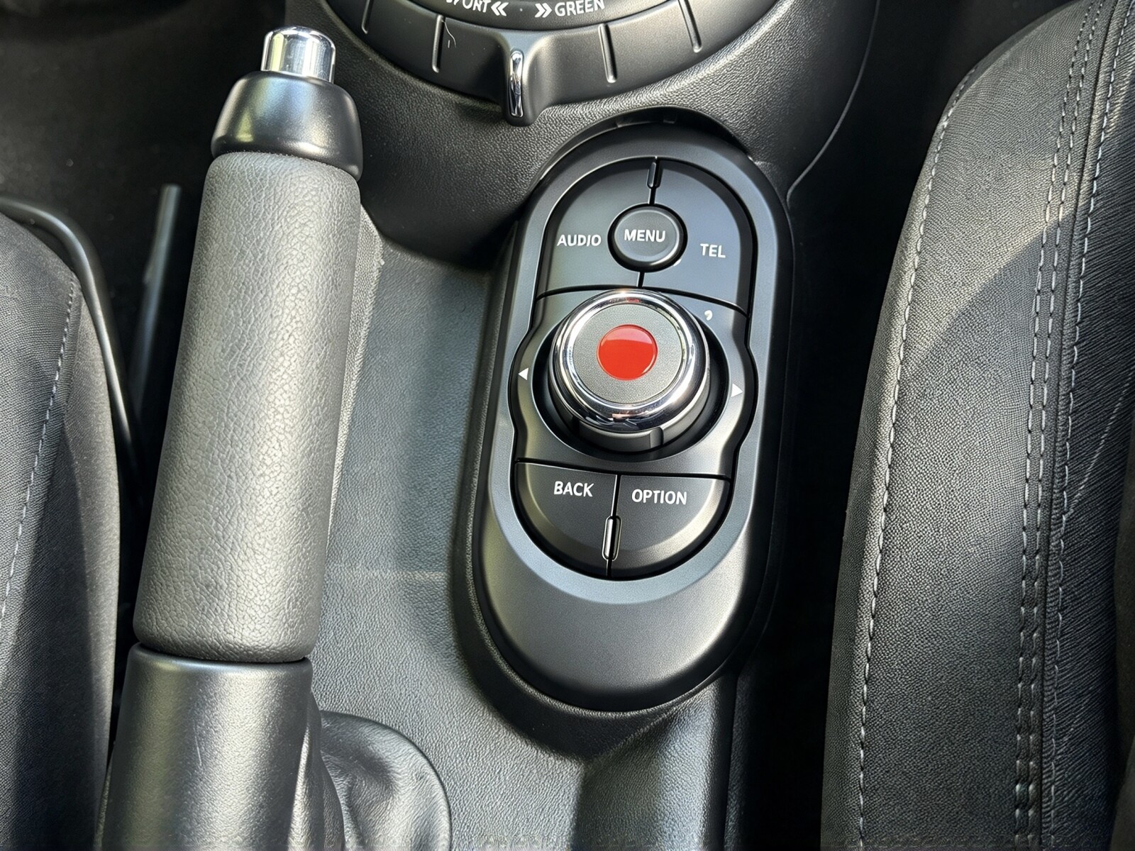2014 Mini Cooper S image 15