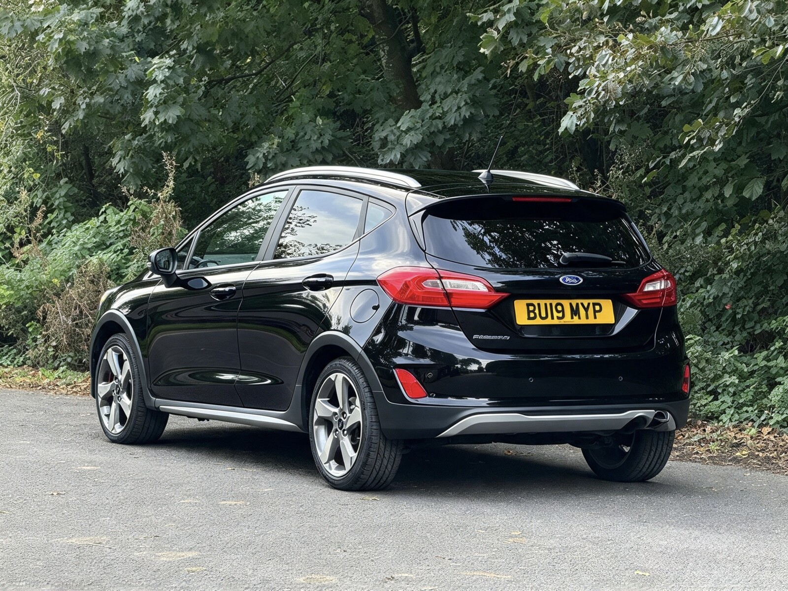 2019 Ford Fiesta active image 2