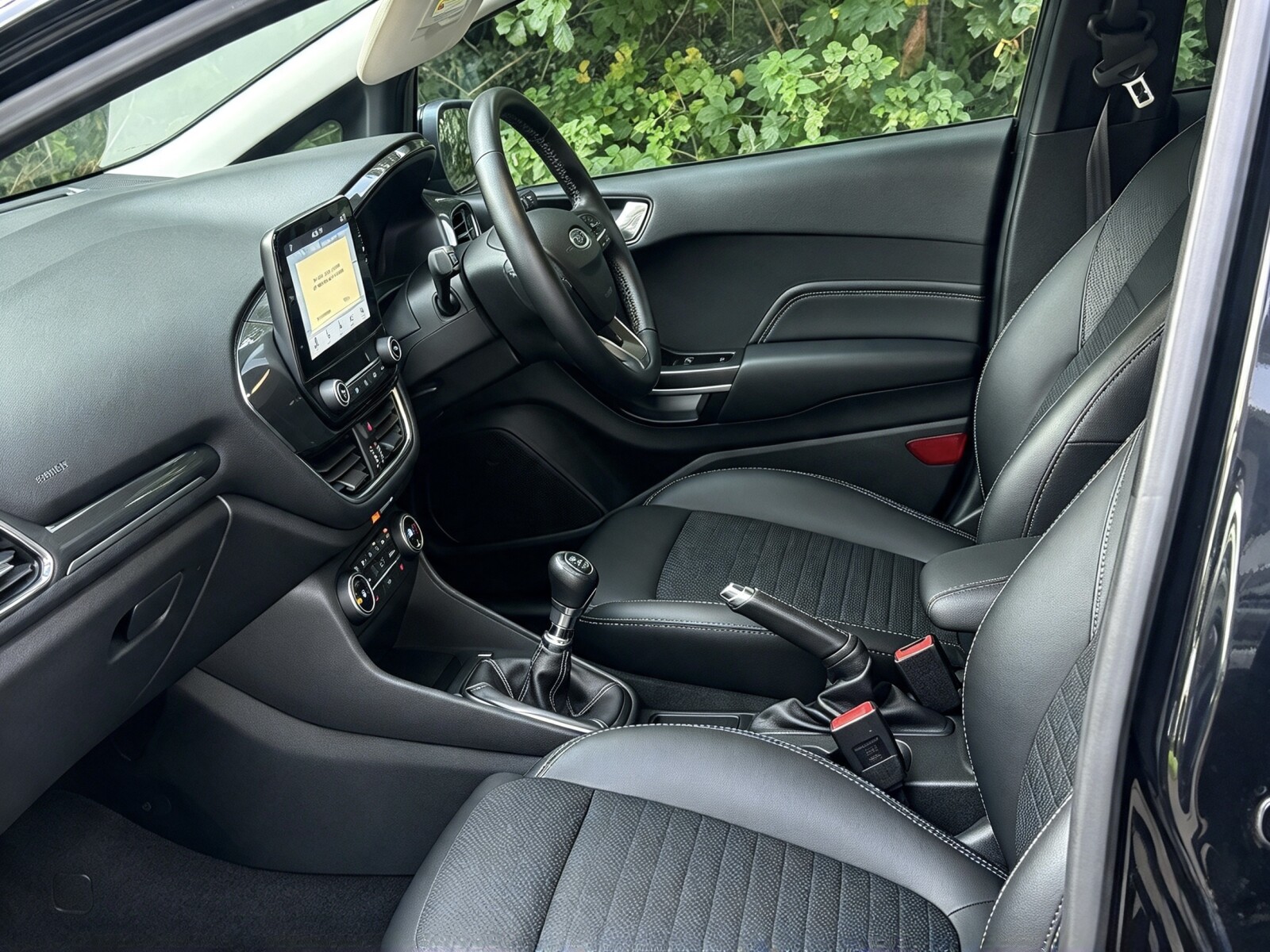 2019 Ford Fiesta active image 21