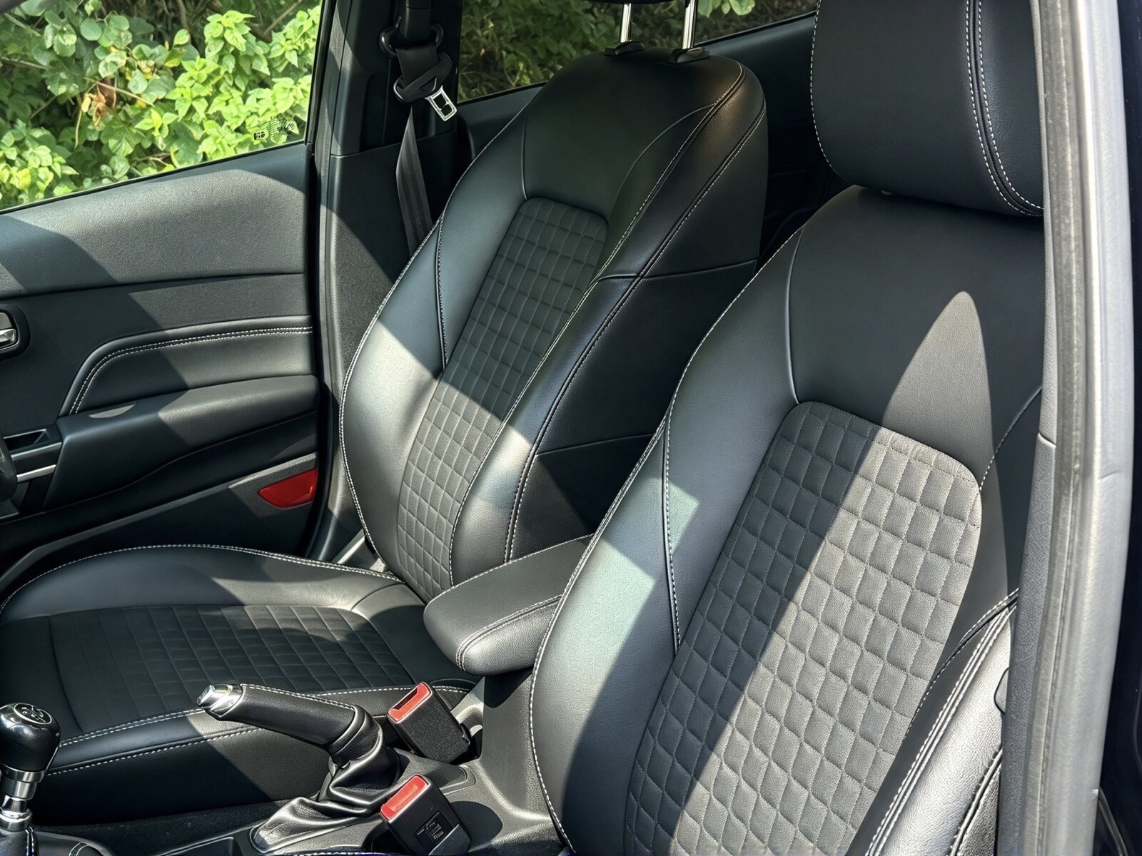 2019 Ford Fiesta active image 22