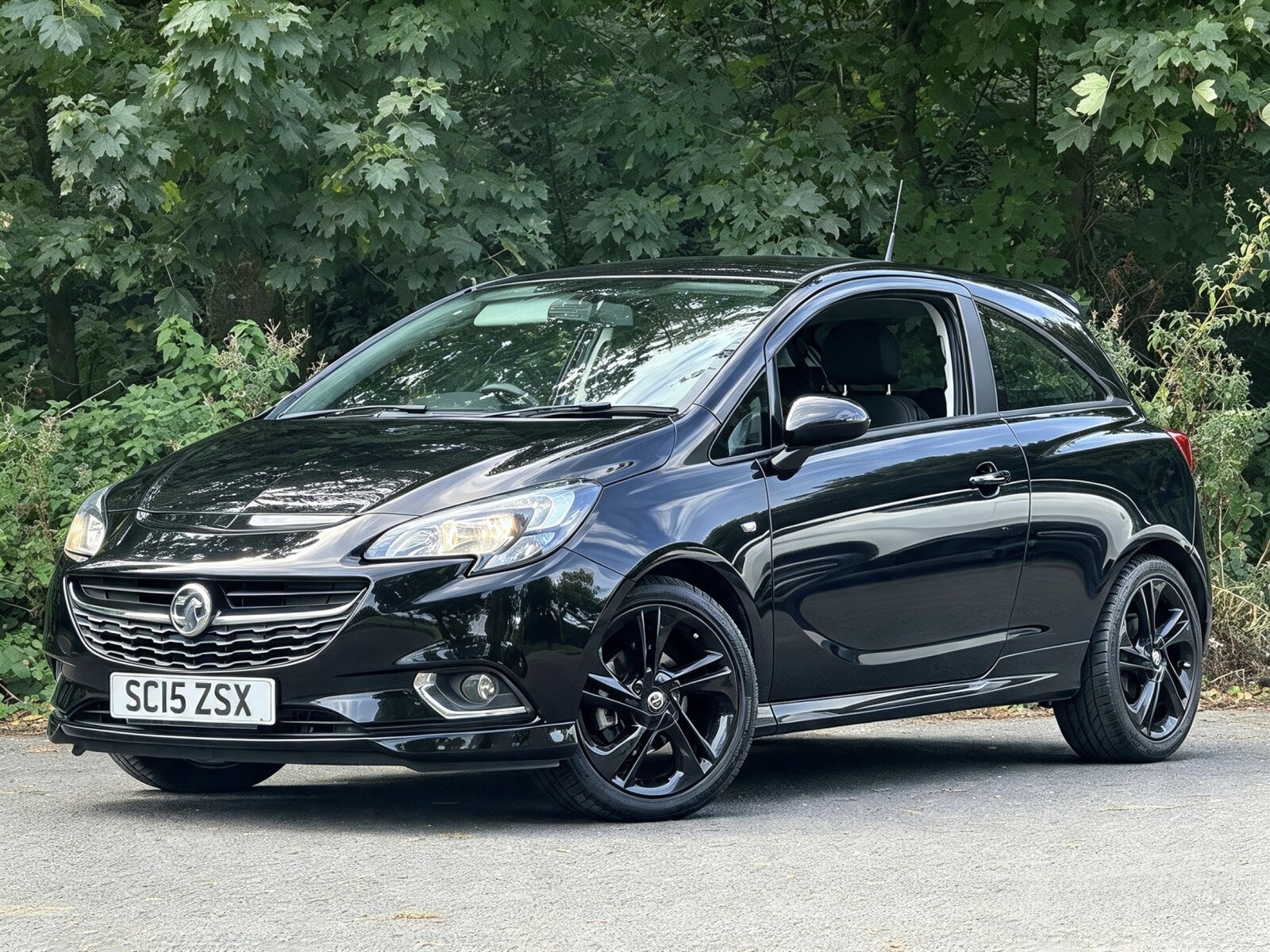 2015 Vauxhall Corsa image 18