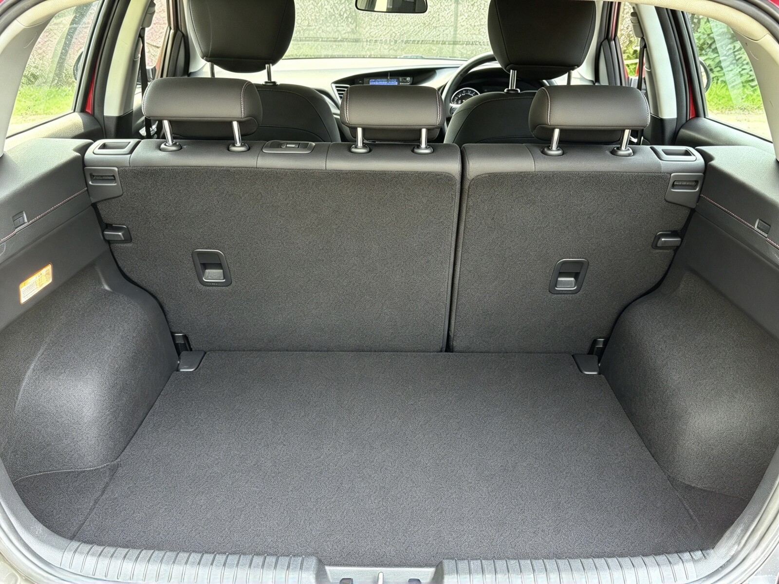 2011 Huyandai I20 image 25