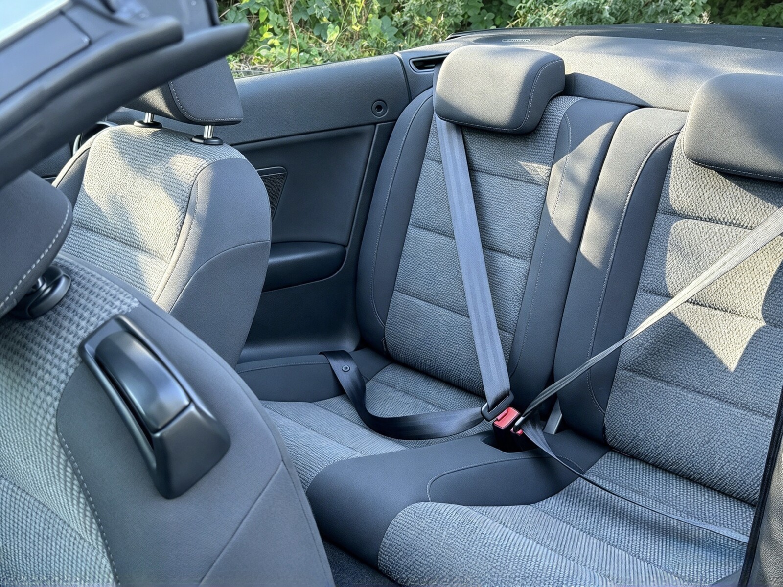 2013 Volkswagen Golf image 22