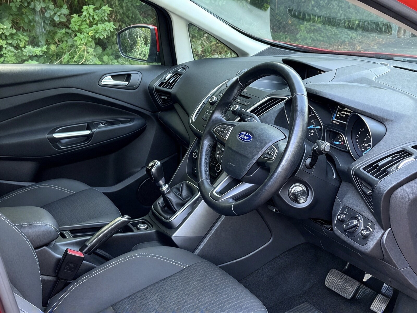 2018 Ford Grand C-Max image 5