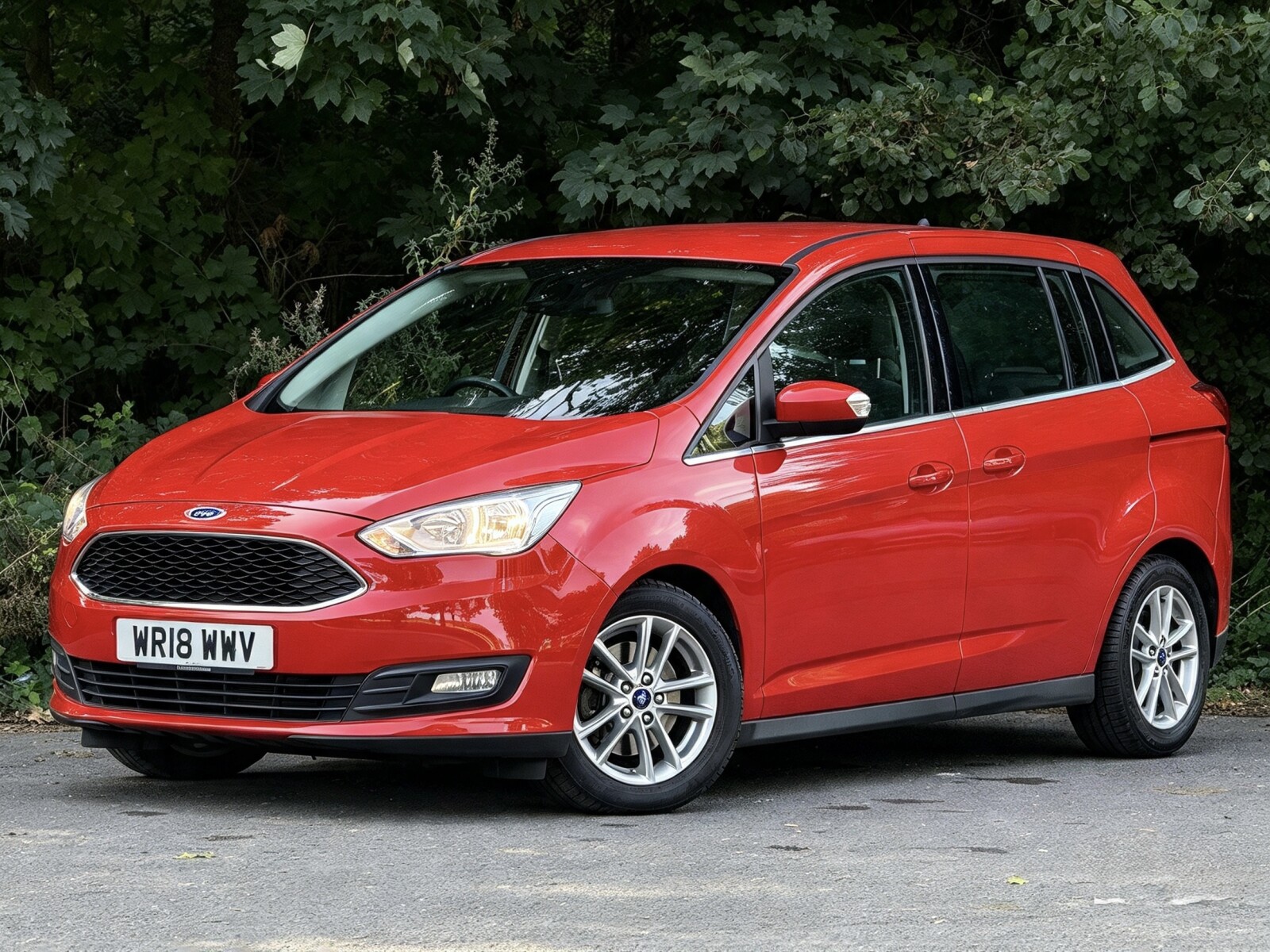 2018 Ford Grand C-Max image 18