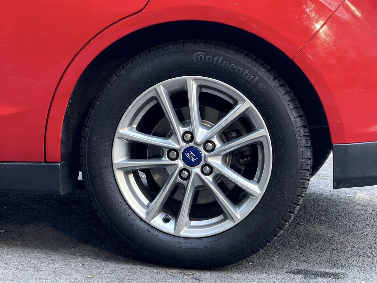 2018 Ford Grand C-Max image 21
