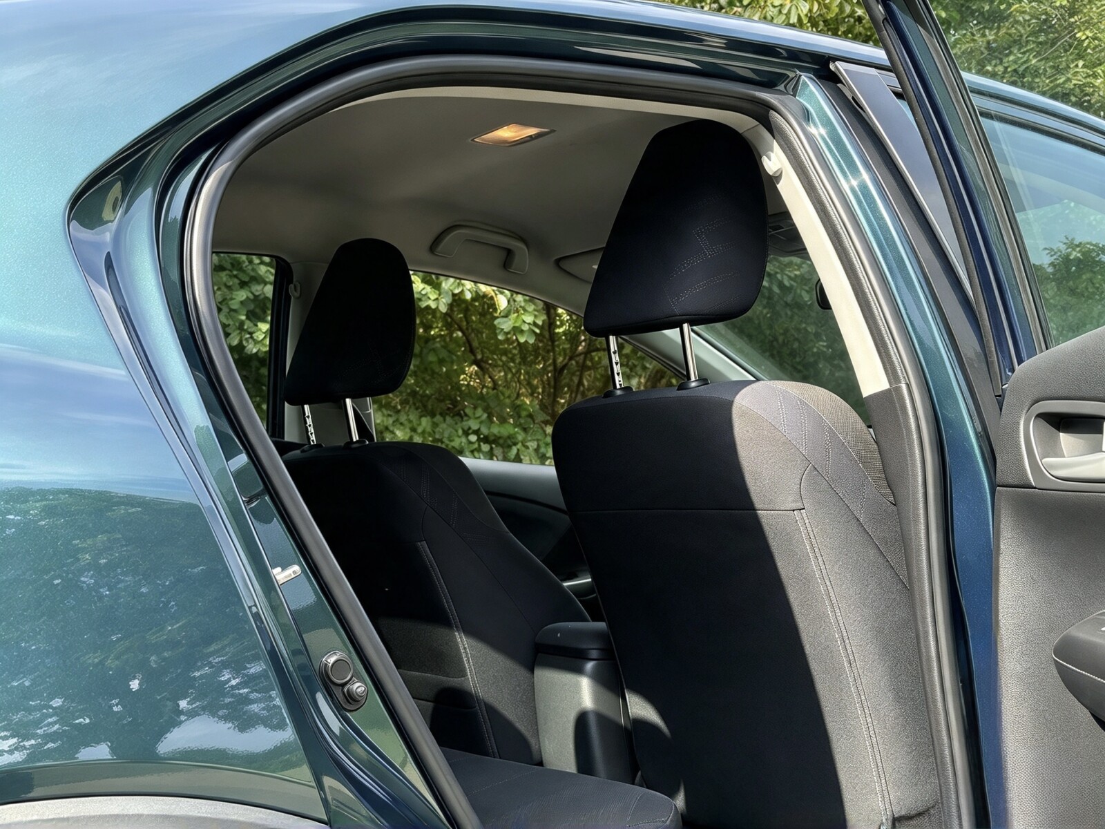 2013 Honda Civic image 15