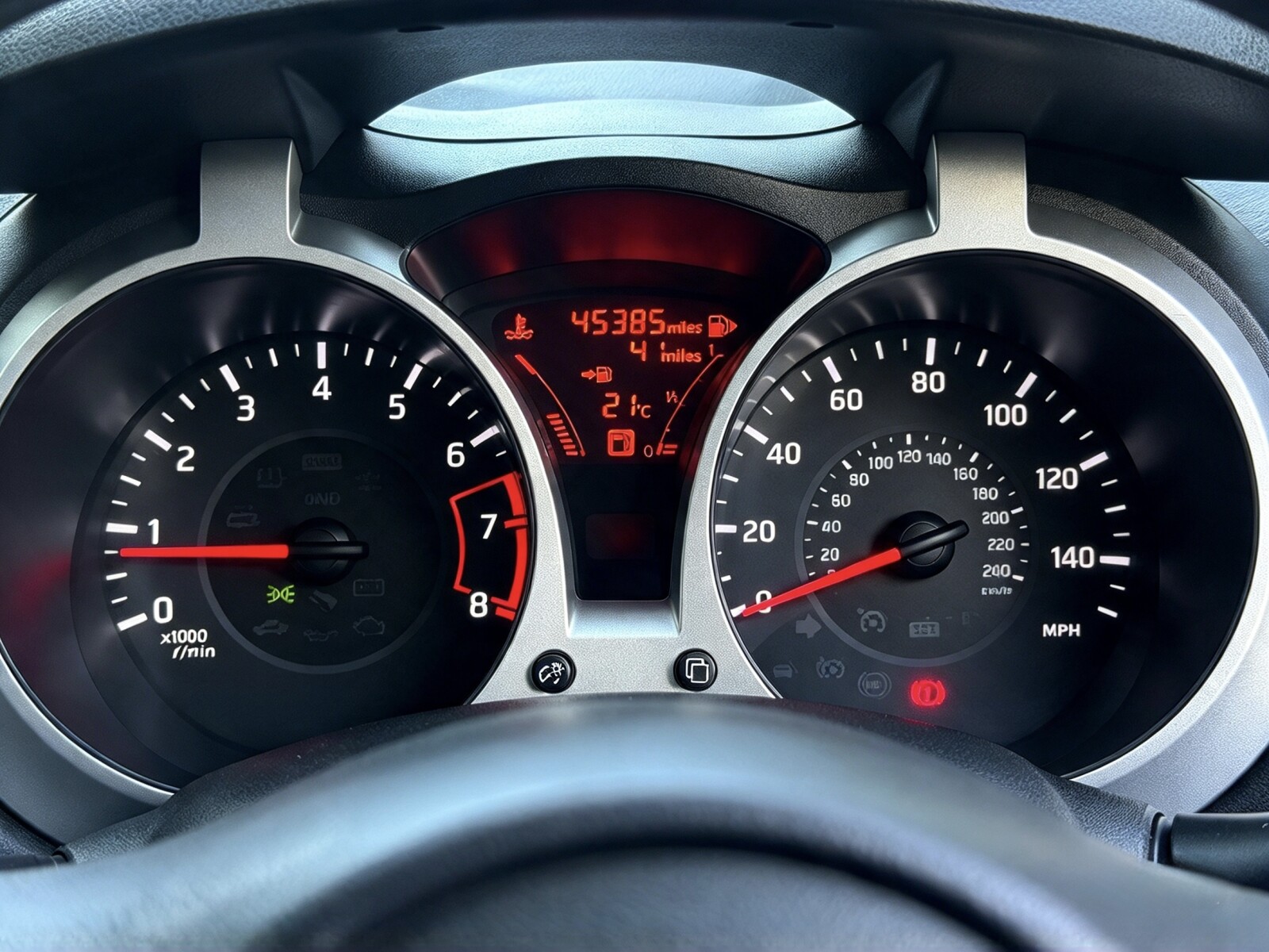 2016 Nissan Juke image 9