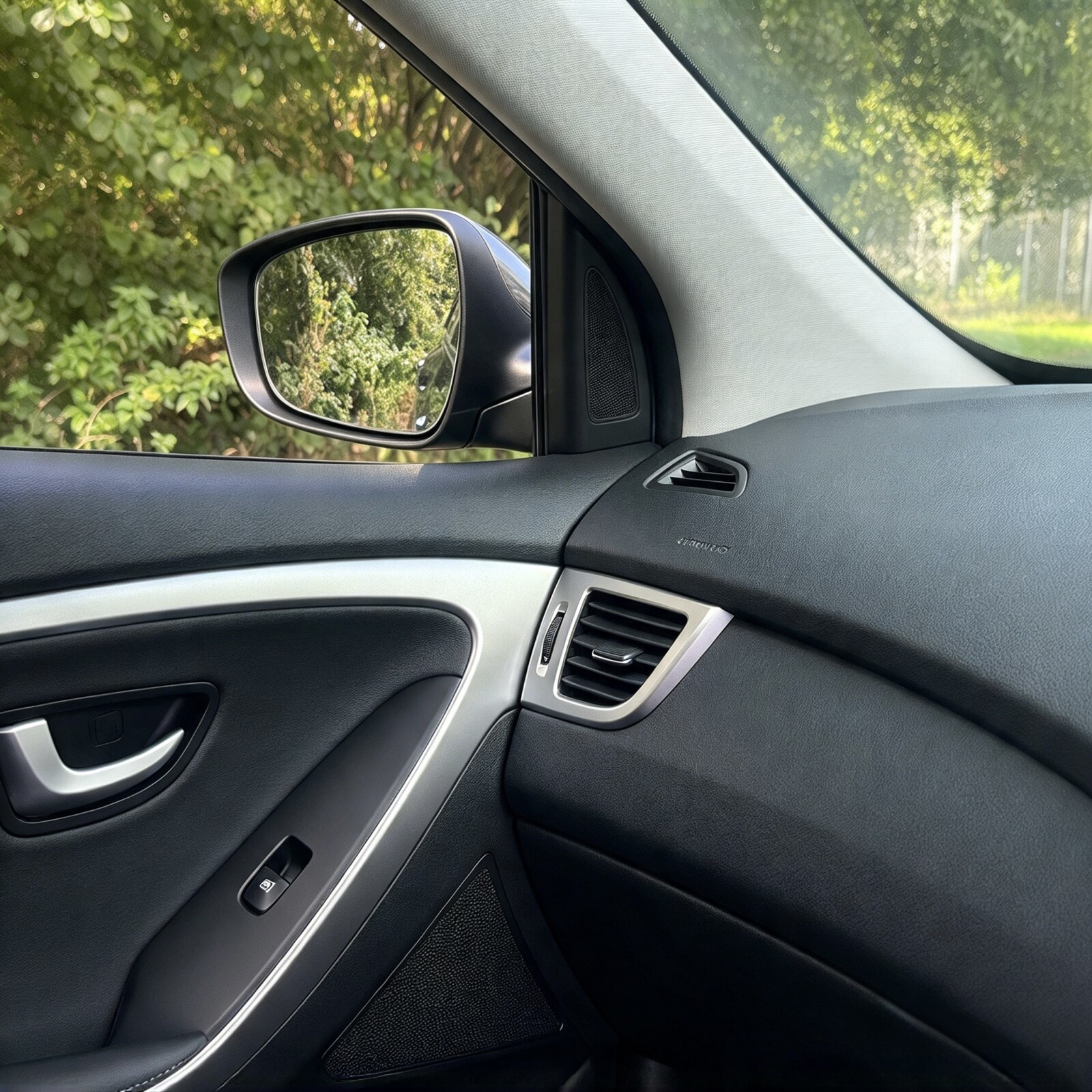2017 Huyandai I30 image 13