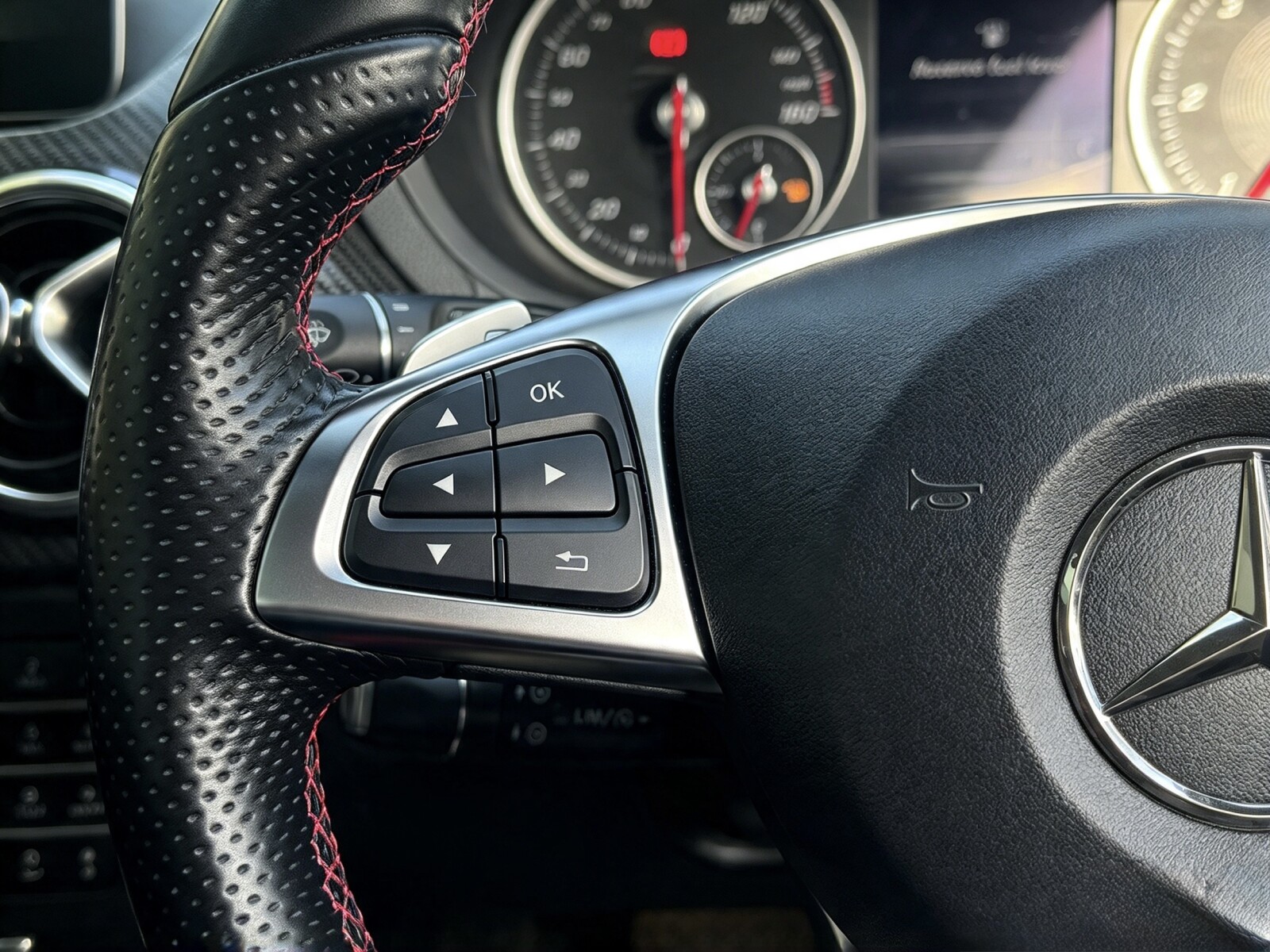2017 Mercedes-Benz B-Class image 7