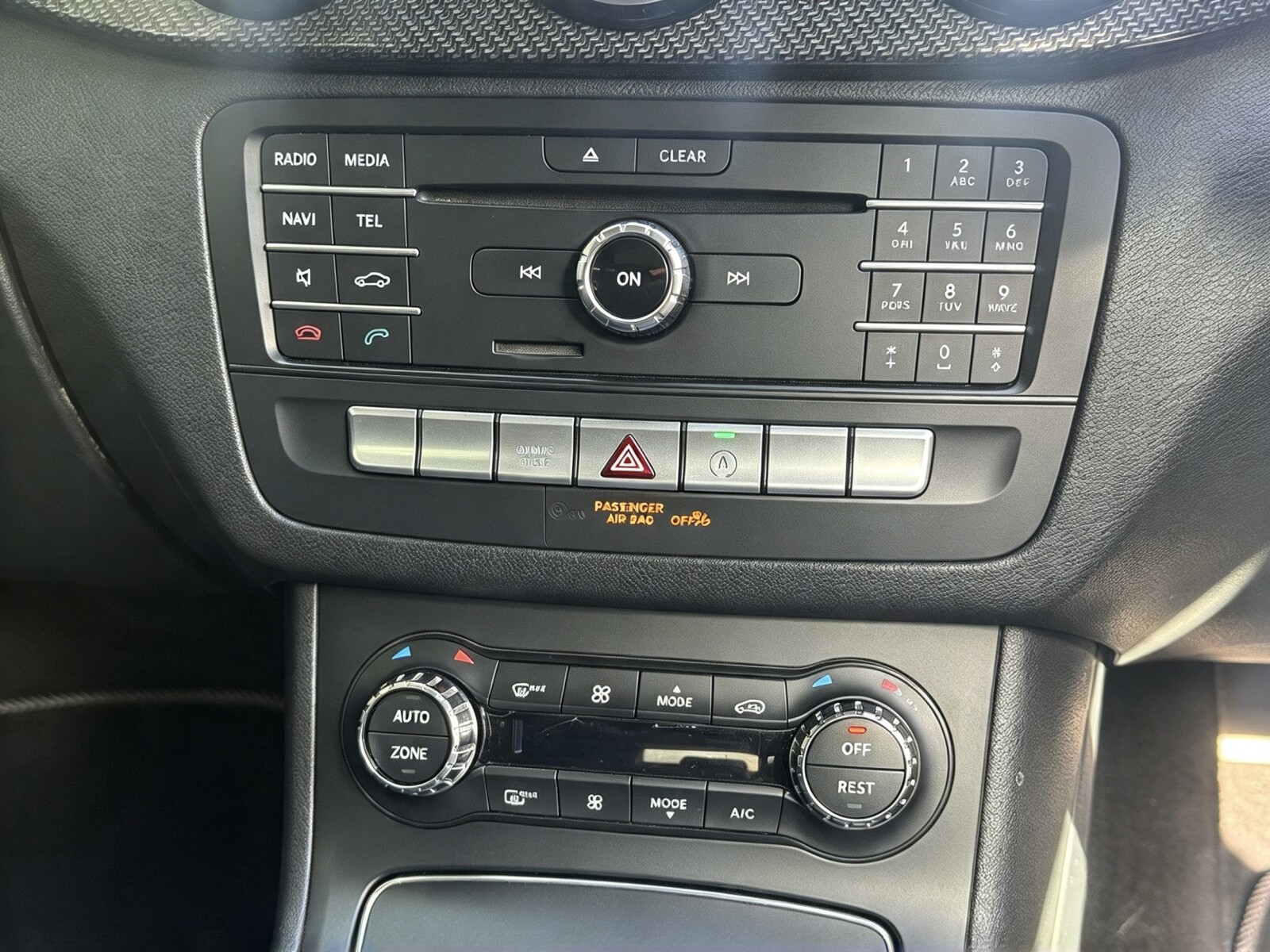 2017 Mercedes-Benz B-Class image 11
