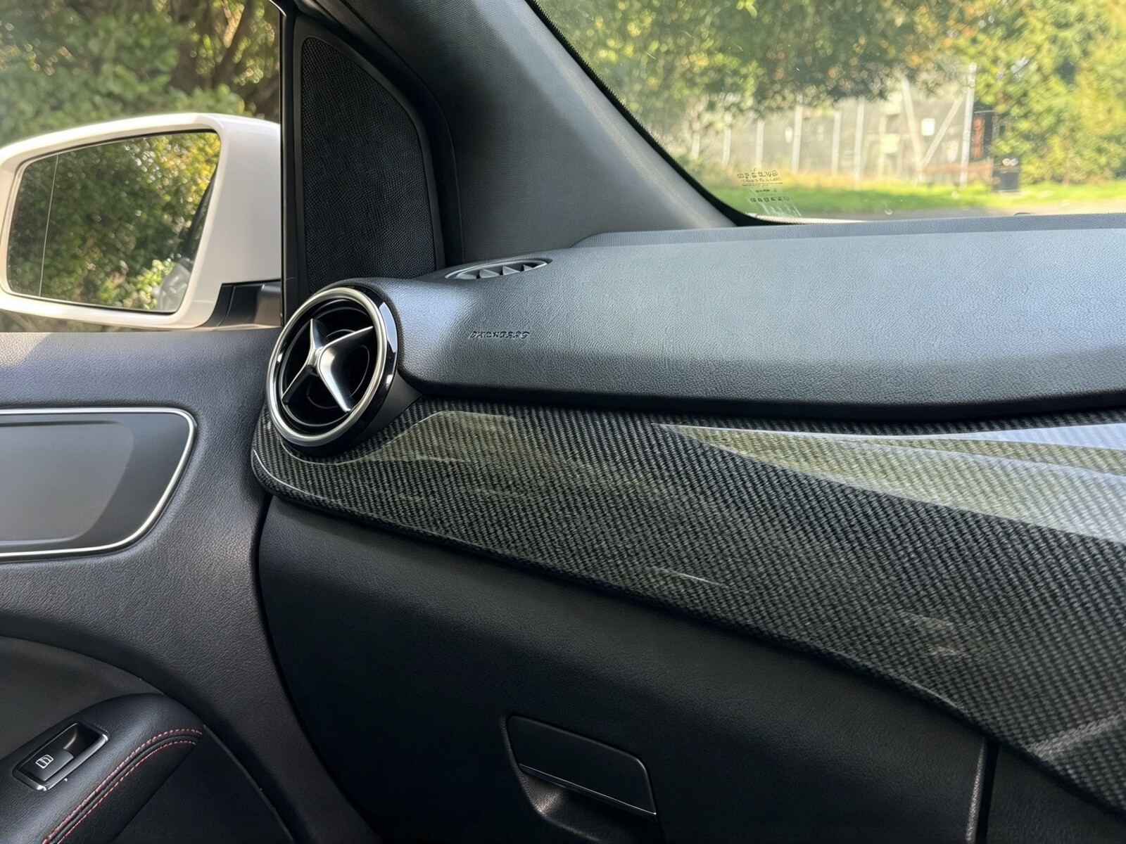 2017 Mercedes-Benz B-Class image 14