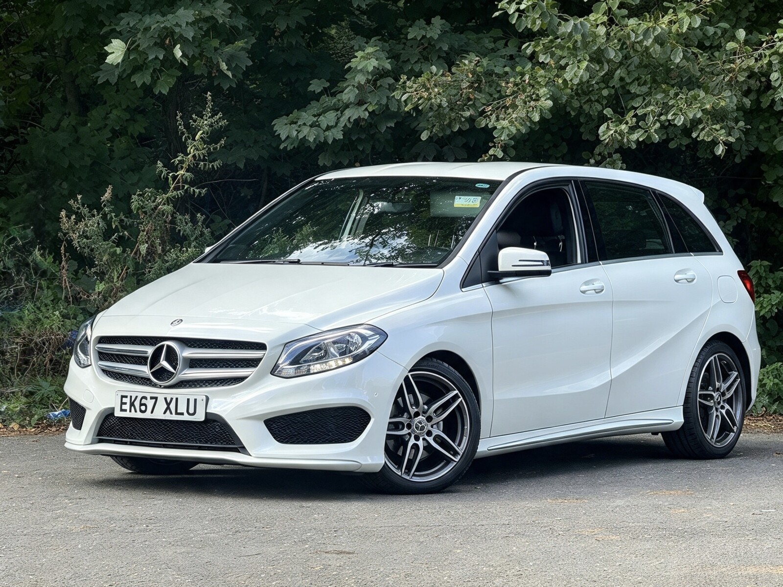 2017 Mercedes-Benz B-Class image 21