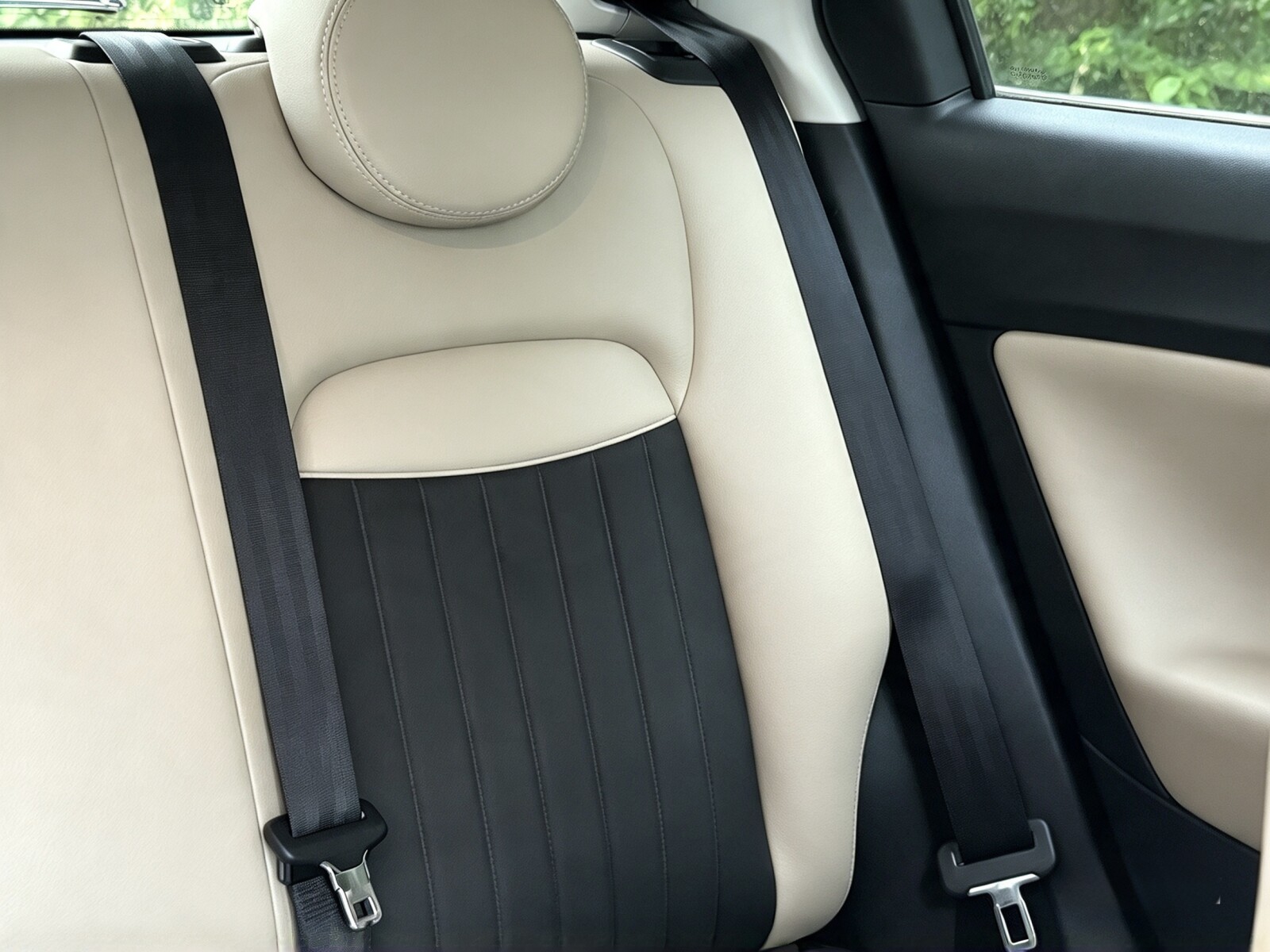2016 Fiat 500X image 17