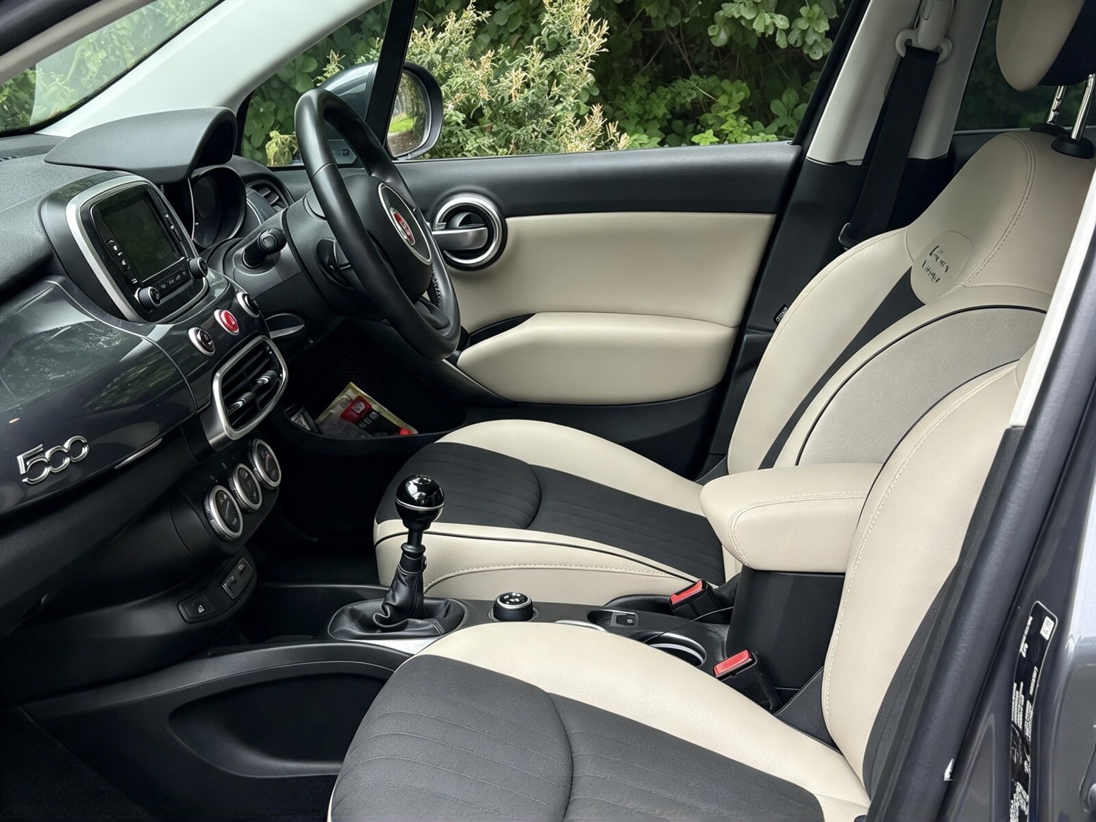2016 Fiat 500X image 25