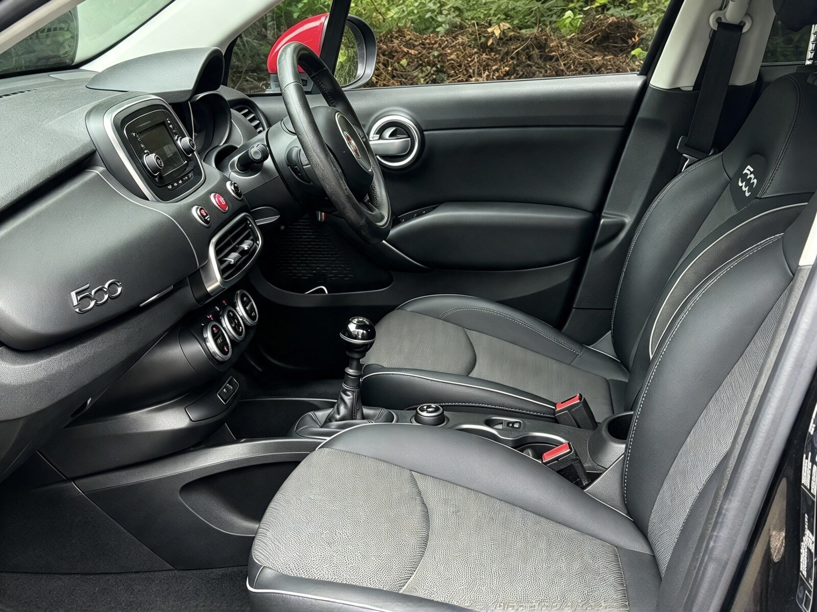 2015 Fiat 500X image 22