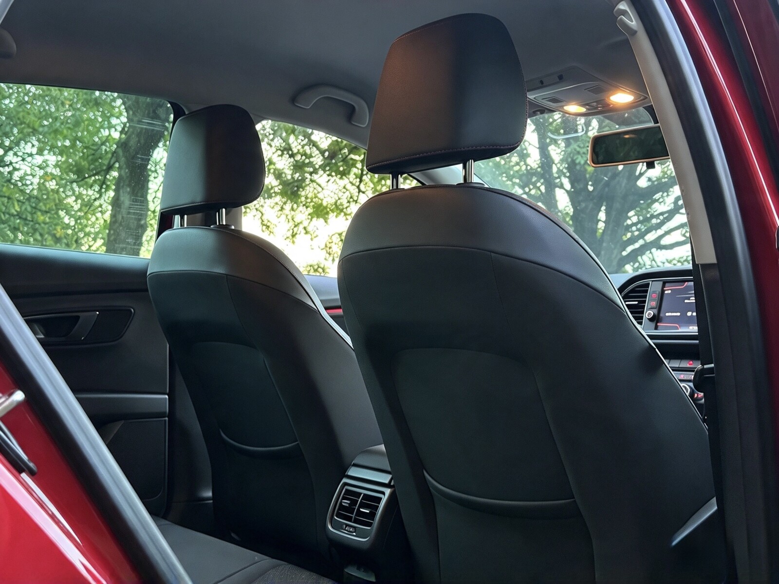 2018 Seat Leon image 24