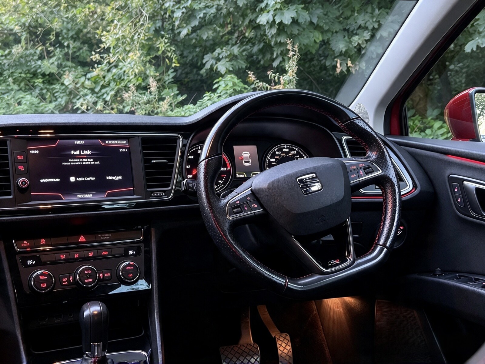2018 Seat Leon image 25