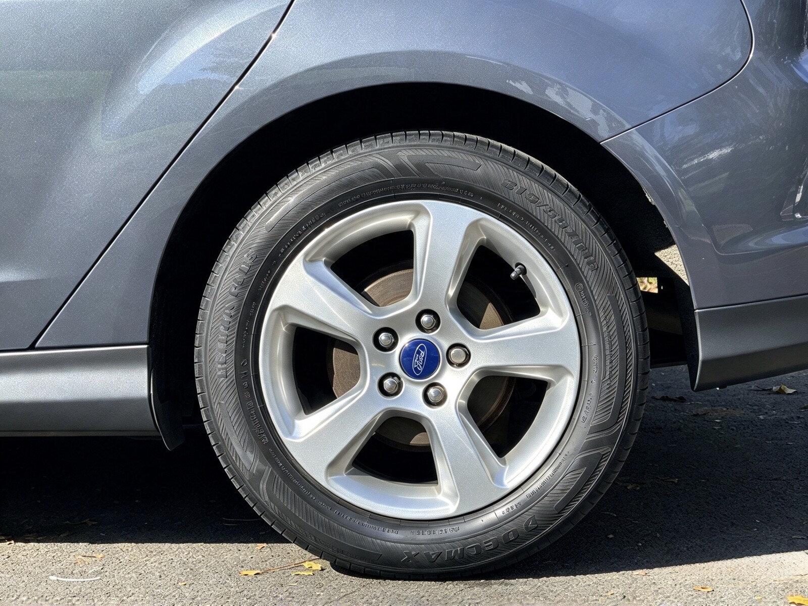 2014 Ford Focus image 19