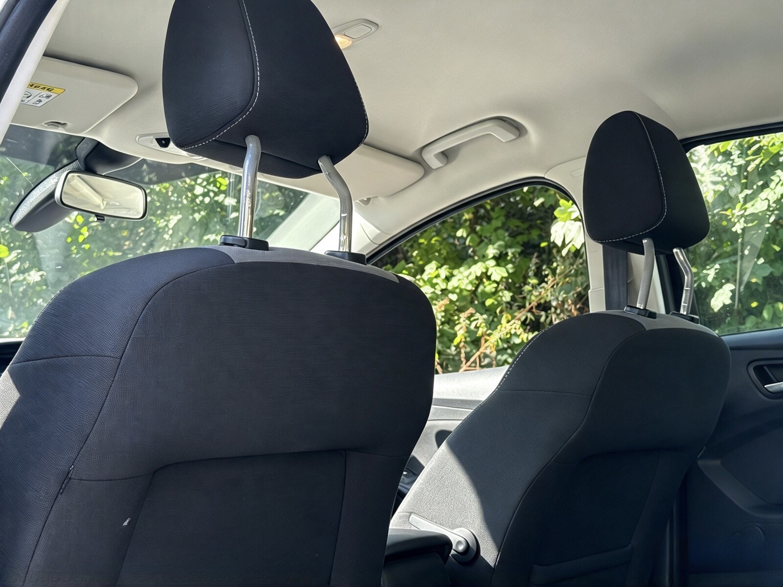 2014 Ford Focus image 22