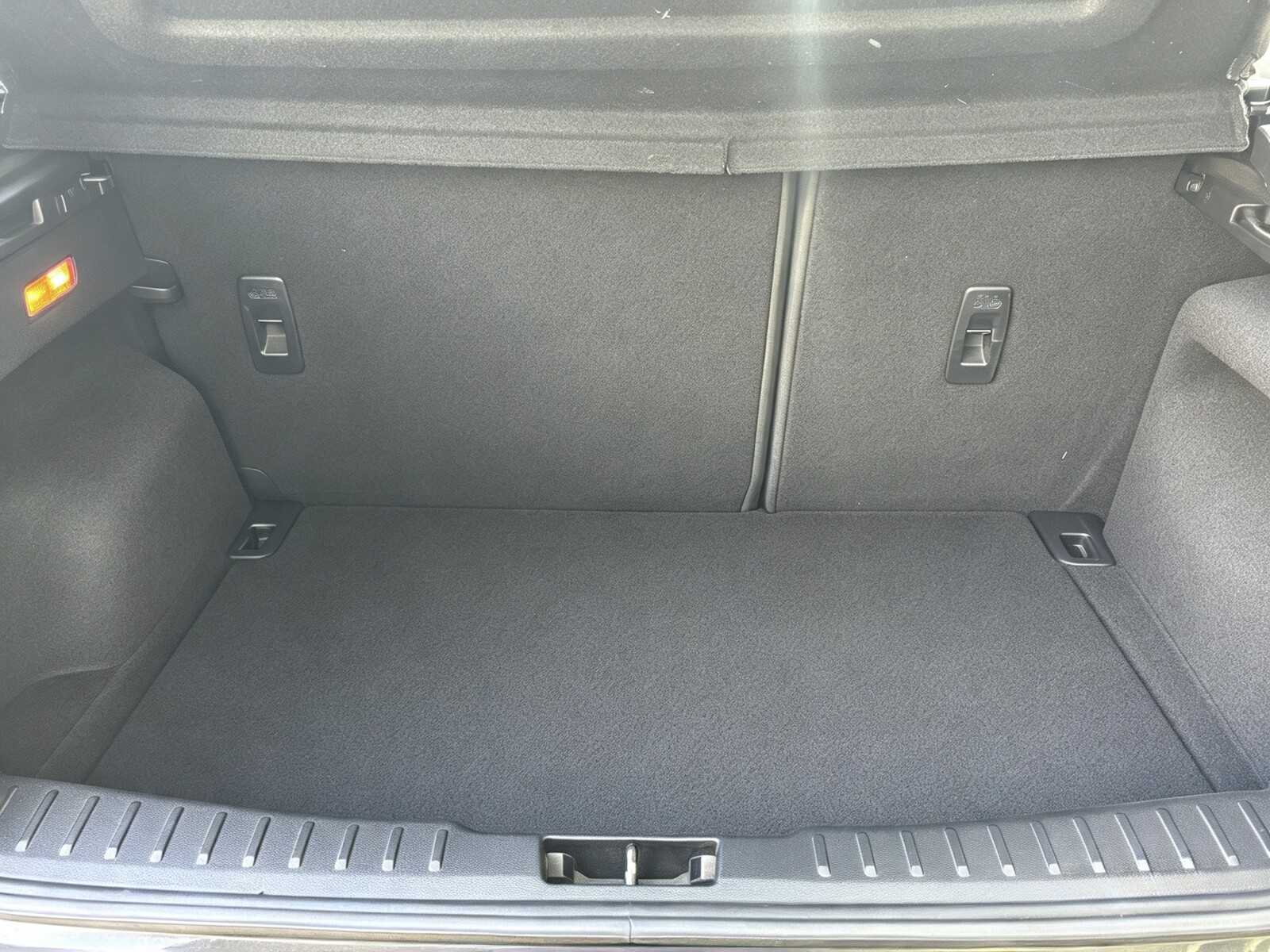 2014 Ford Focus image 25
