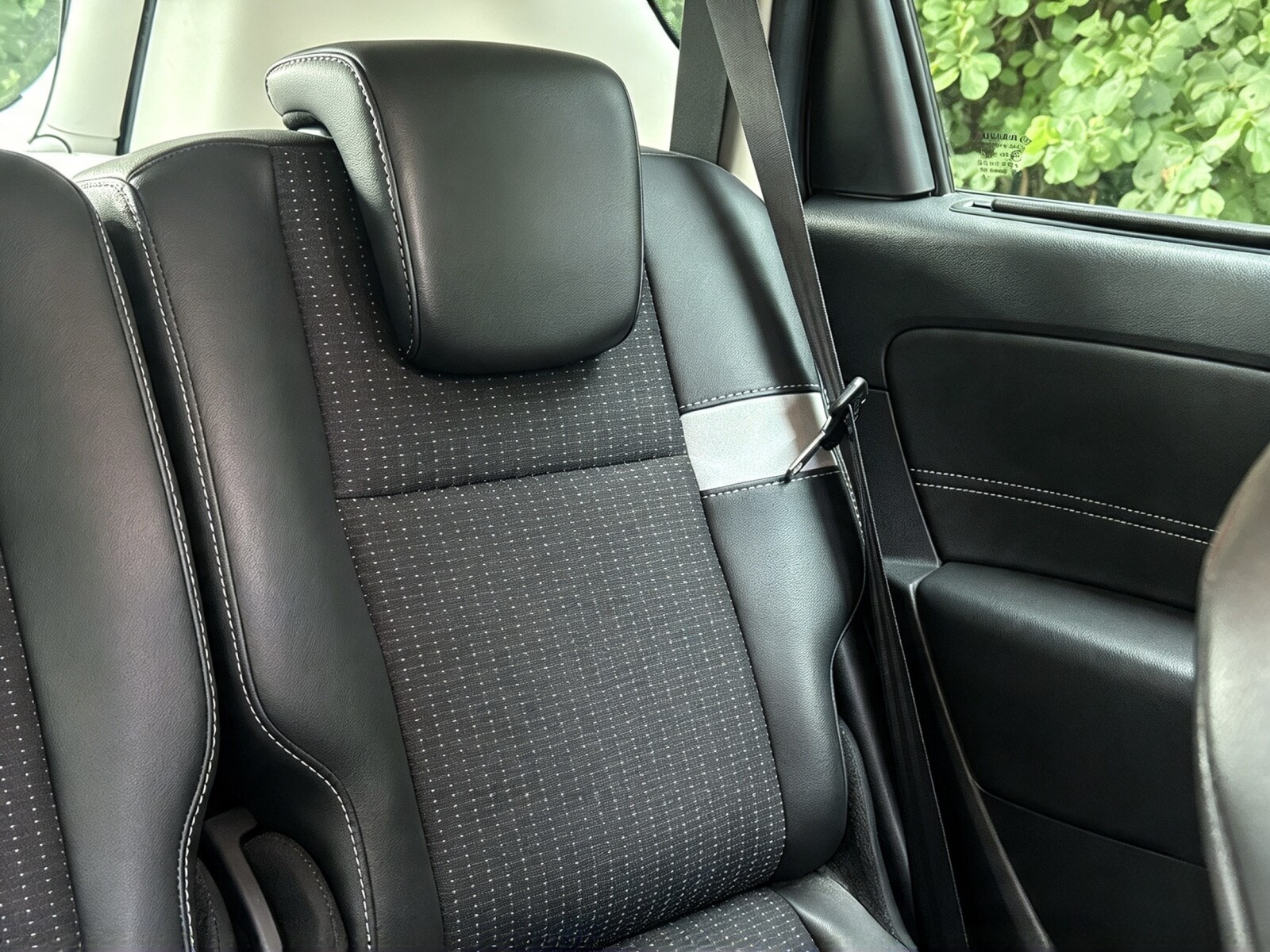 2015 Renault Scenic image 14
