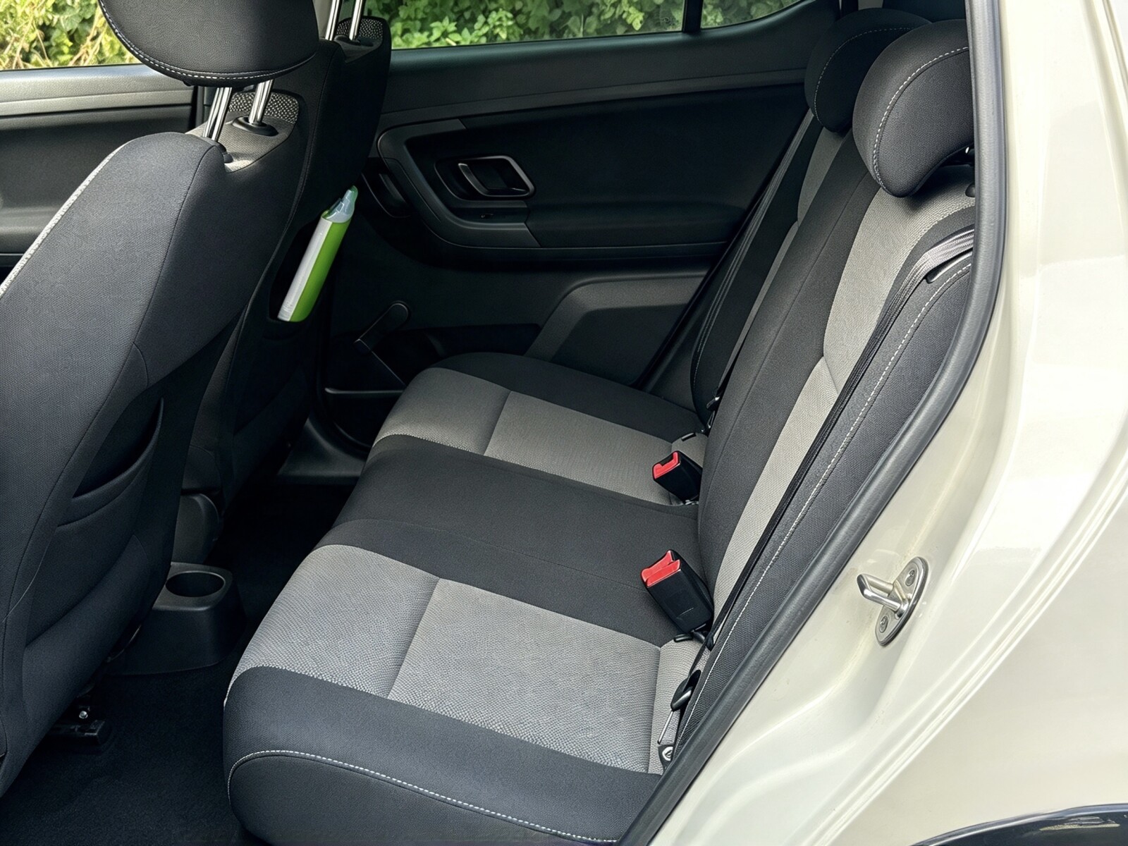 2011 Skoda Fabia image 23