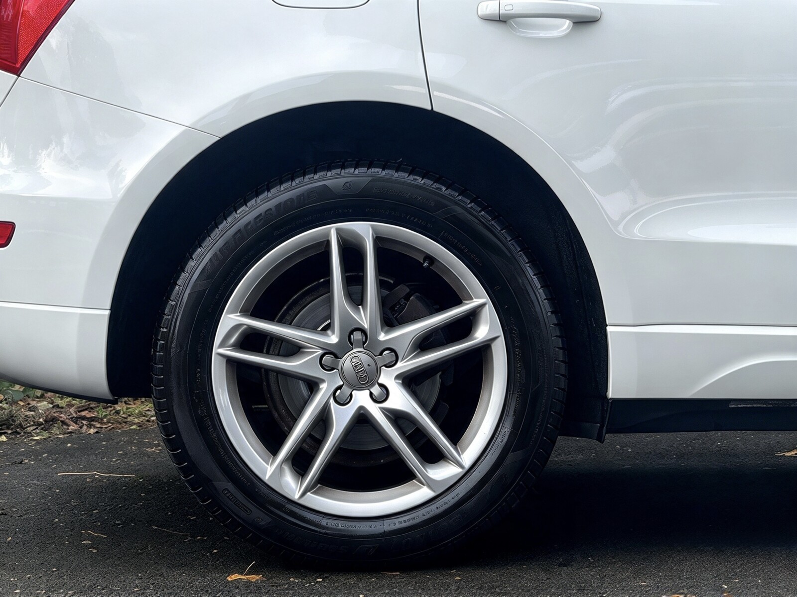 2010 Audi Q5 image 3