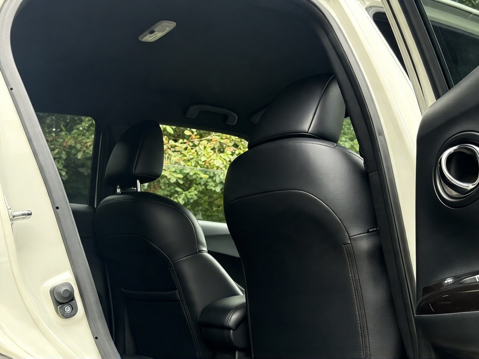 2017 Nissan Juke image 16
